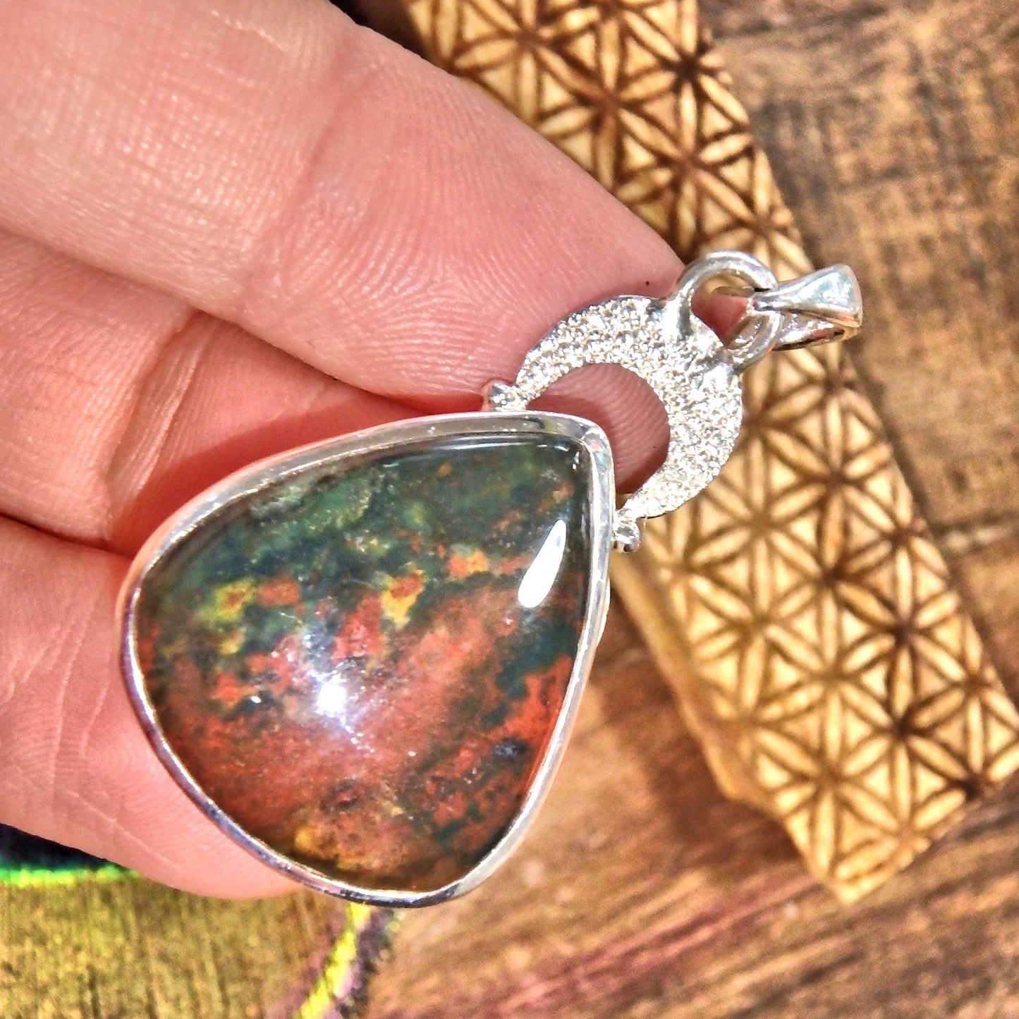 Splashes of Red Bloodstone Pendant in Sterling Silver (Includes Silver Chain)