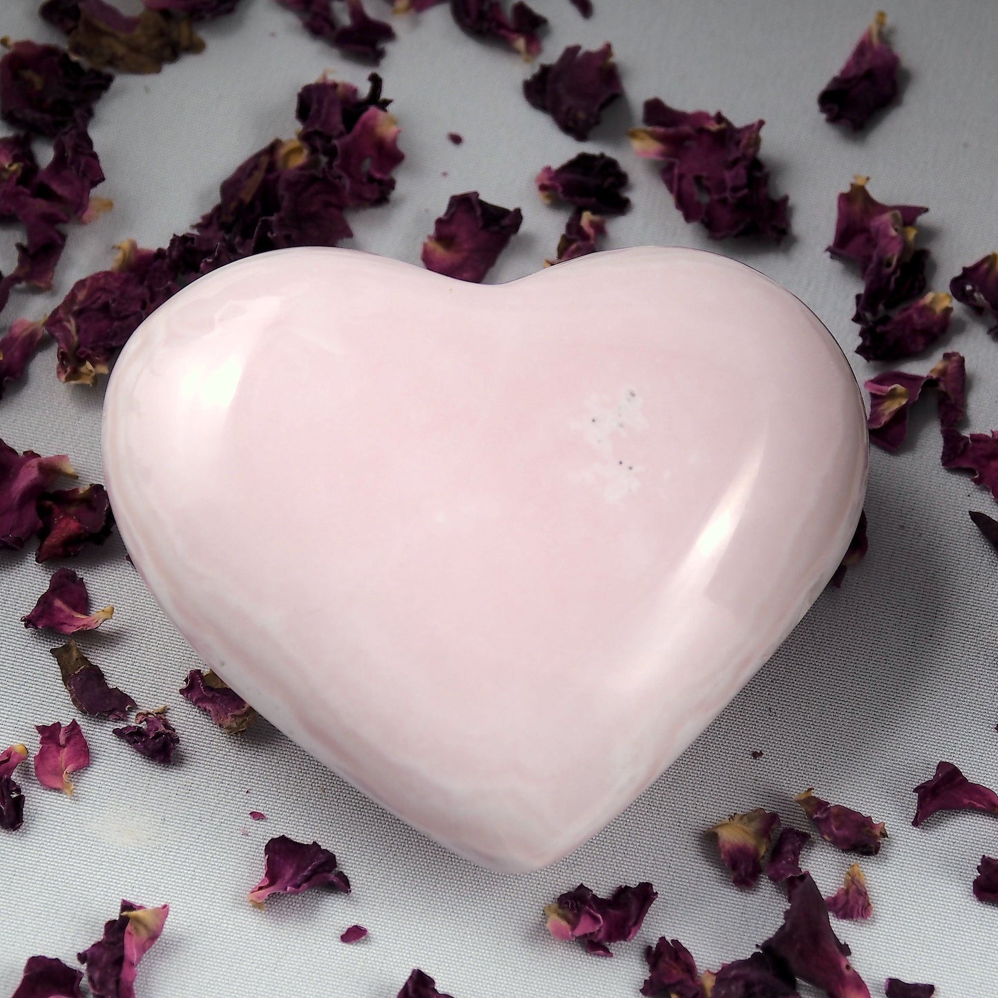 Beautiful Patterns Creamy Pink Mangano Calcite Love Heart #1