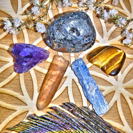 2019 Goals New Year Kit (Includes Pyrite, Amethyst, Tangerine Quartz, Blue Kyanite & Tiger Eye)