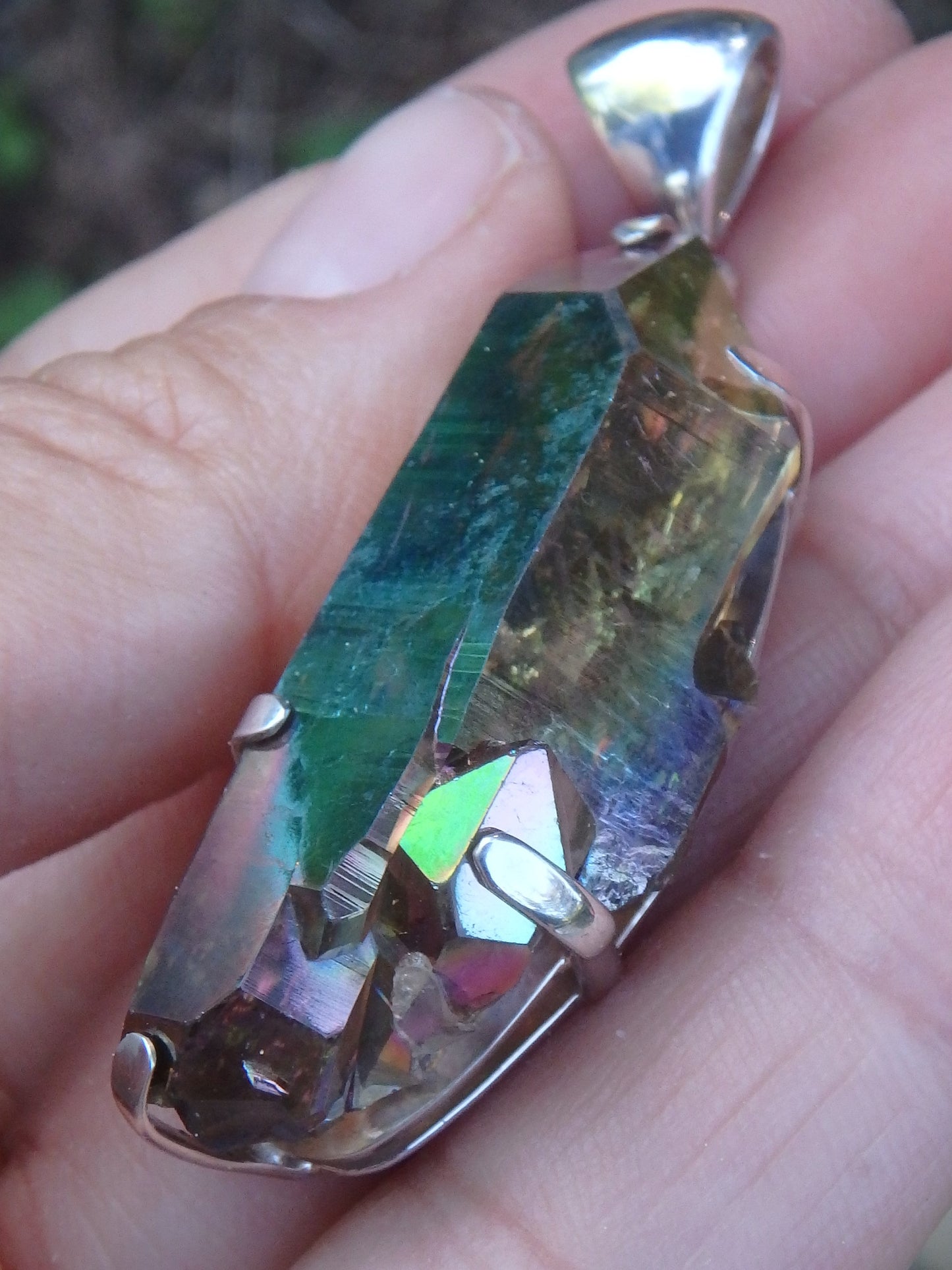 Incredible Rainbows~DT Titanium Quartz Pendant In Sterling Silver (Includes Silver Chain) - Metiz Tier Price
