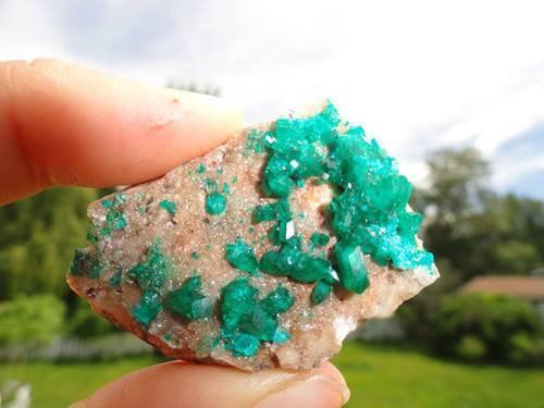  Dioptase