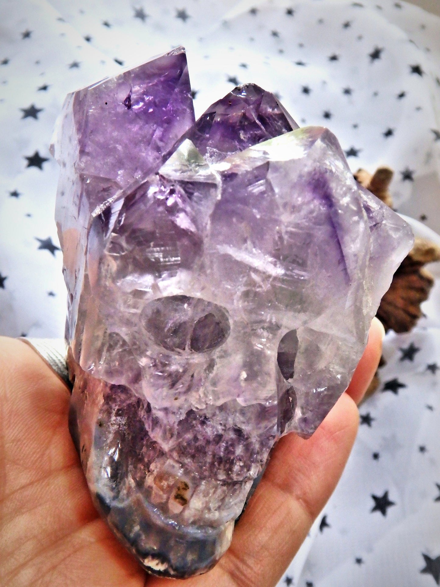  Breathtaking Amethyst Skull Carving With Personality