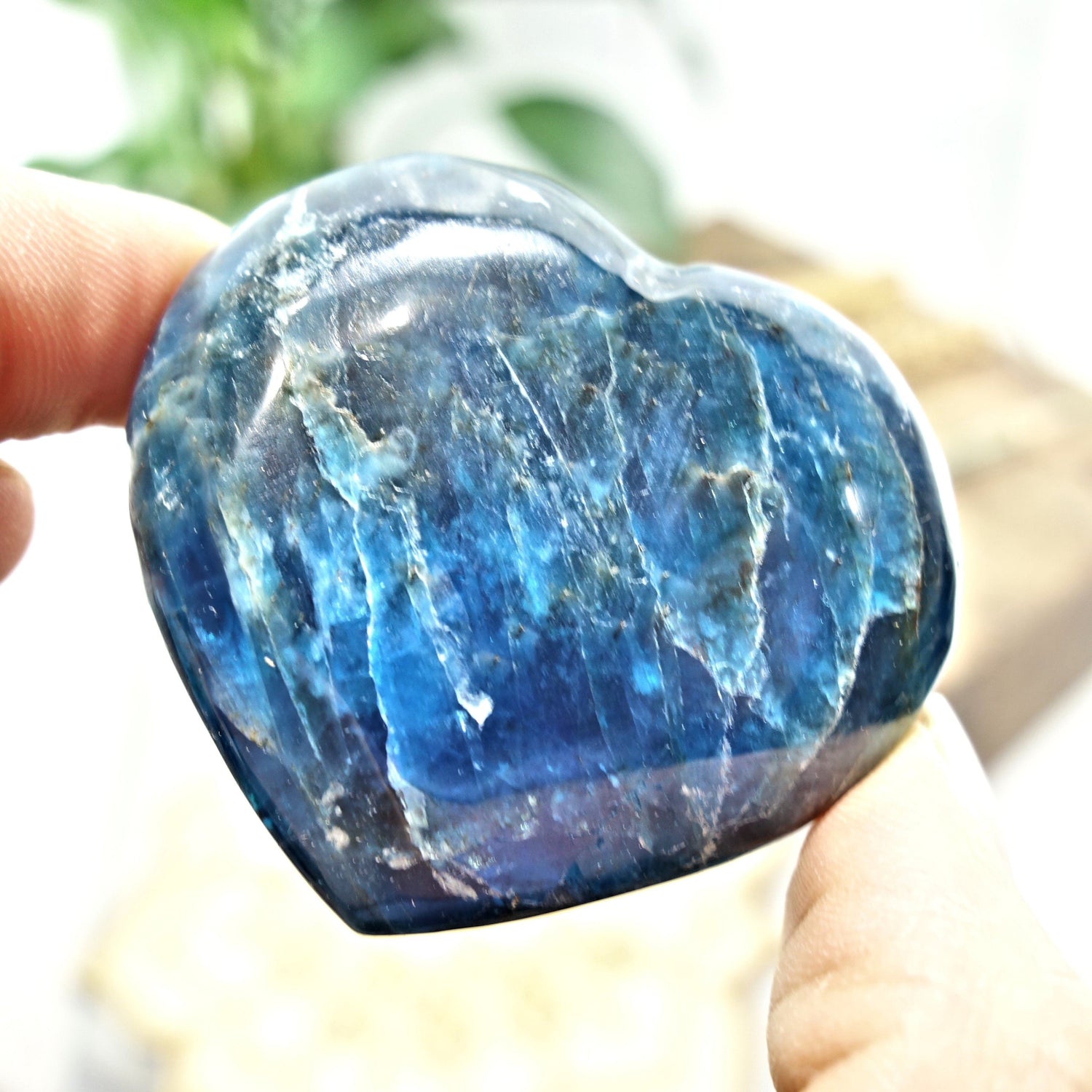  Beautiful Blue Apatite Love Heart Carving 5