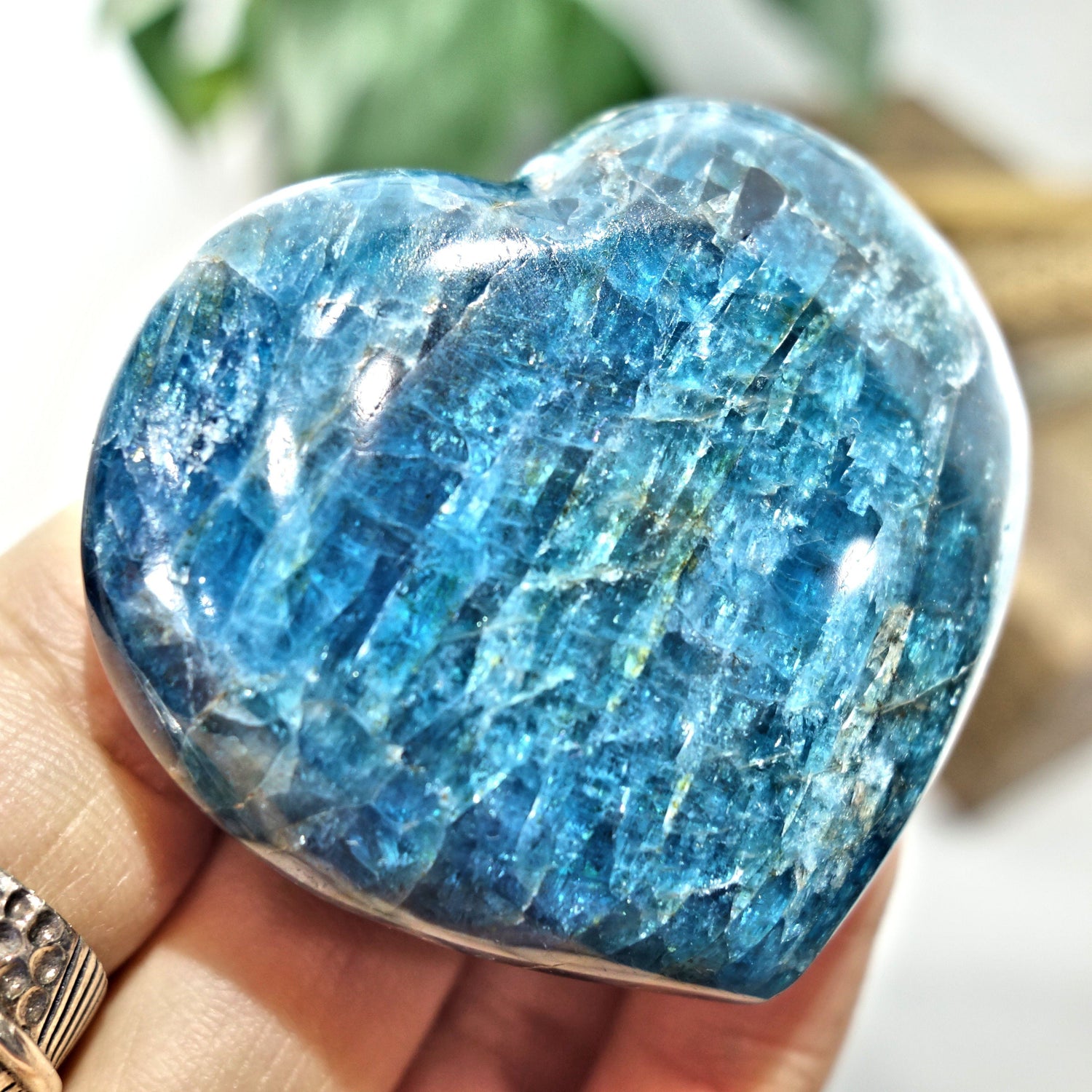  Beautiful Blue Apatite Love Heart Carving 4