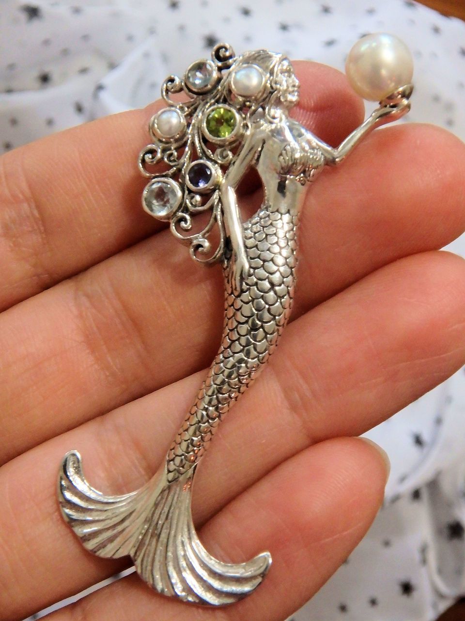 Gorgeous Mermaid Holding Freshwater Pearl & Faceted Peridot, Blue Topaz & Iolite Pendant in Sterling Silver (Includes Silver Chain) - Earth Family Crystals