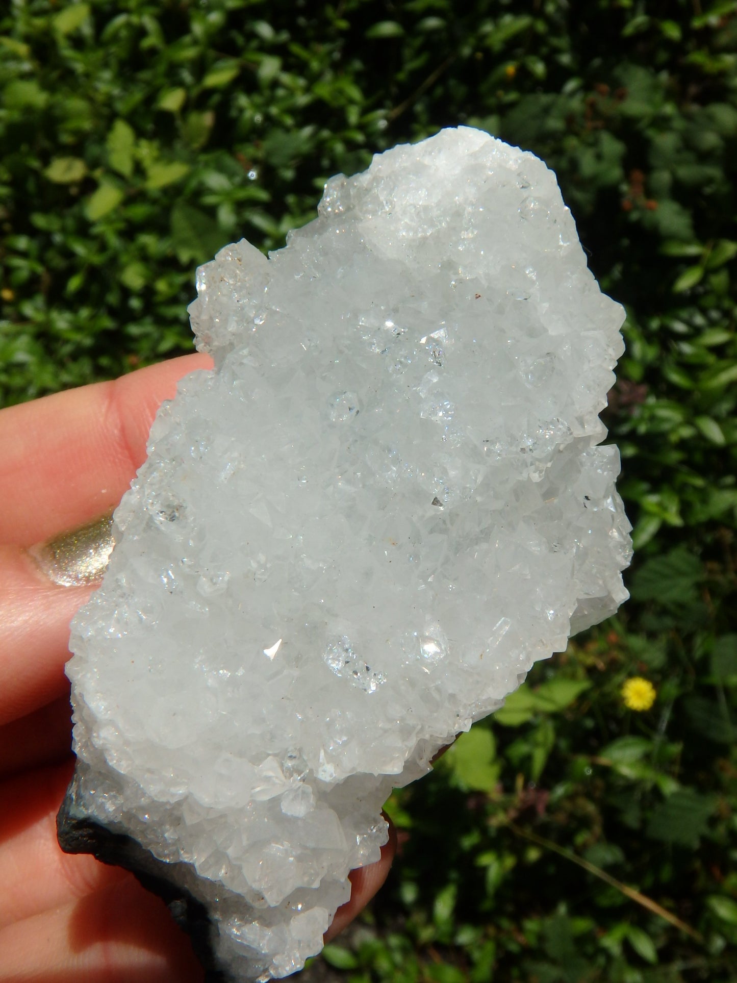 Shimmering Quartz & Apophyllite Druzy Points on Clear Calcite Matrix From India - Metiz Tier Price