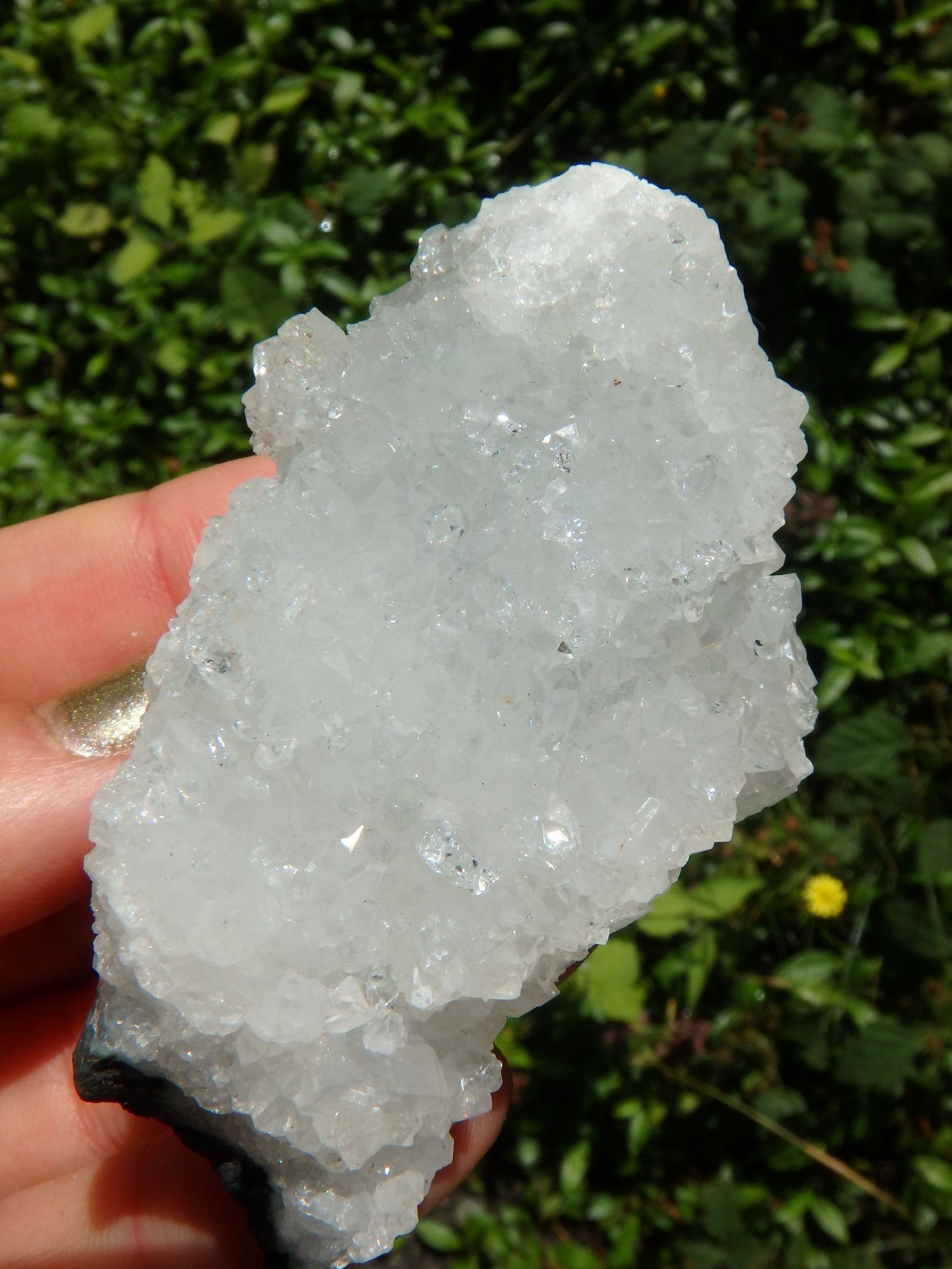 Shimmering Quartz & Apophyllite Druzy Points on Clear Calcite Matrix From India - Metiz Tier Price
