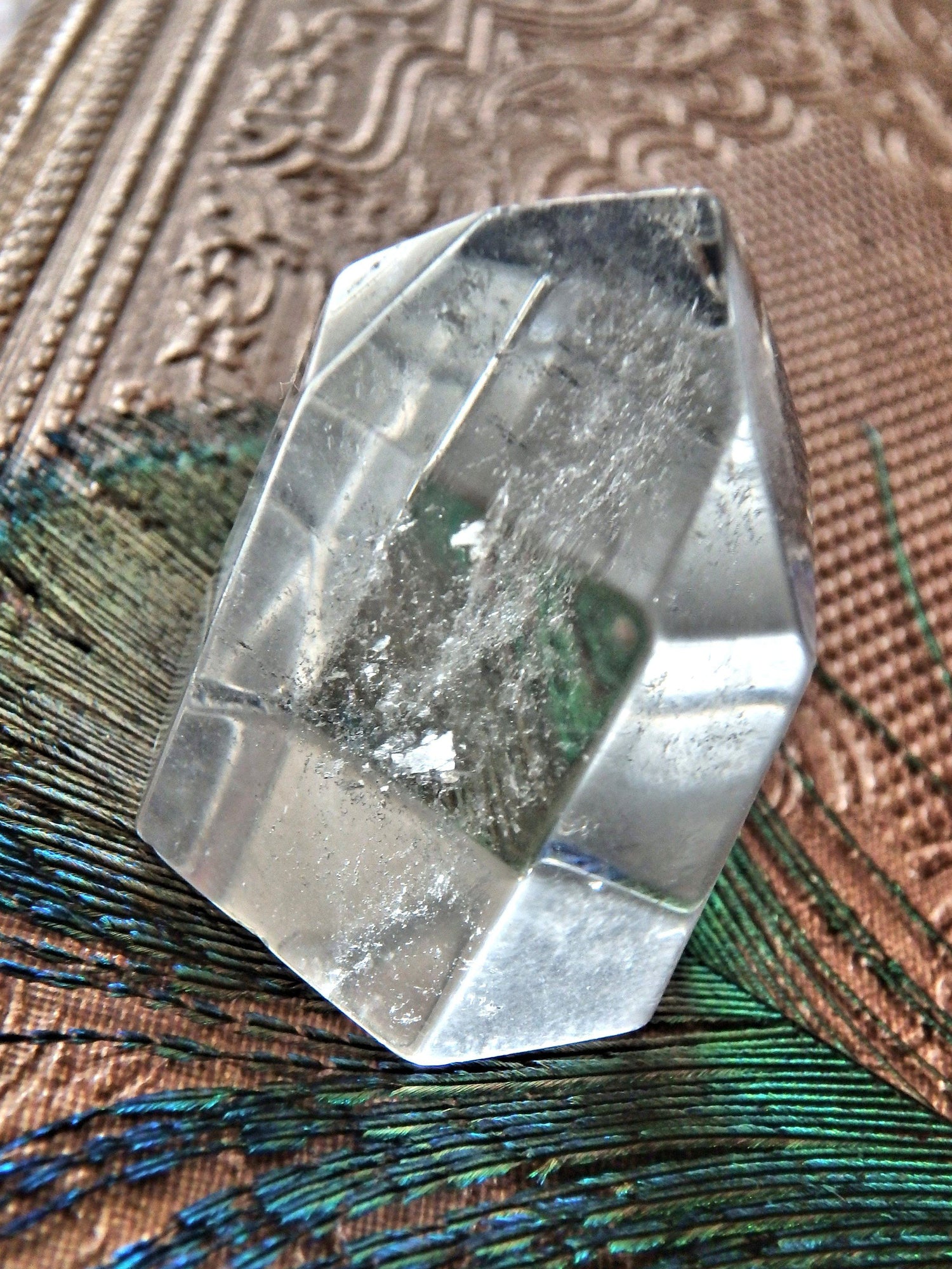  Cute Optical Clear Quartz Standing Tower 1