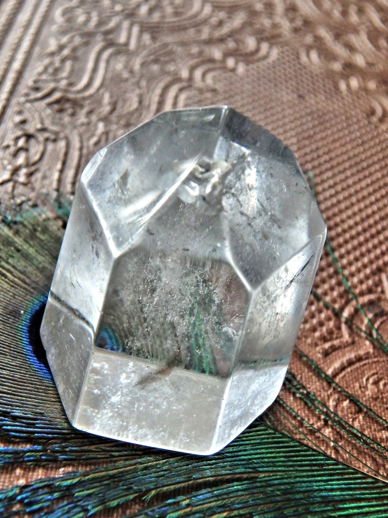  Cute Optical Clear Quartz Standing Tower 1