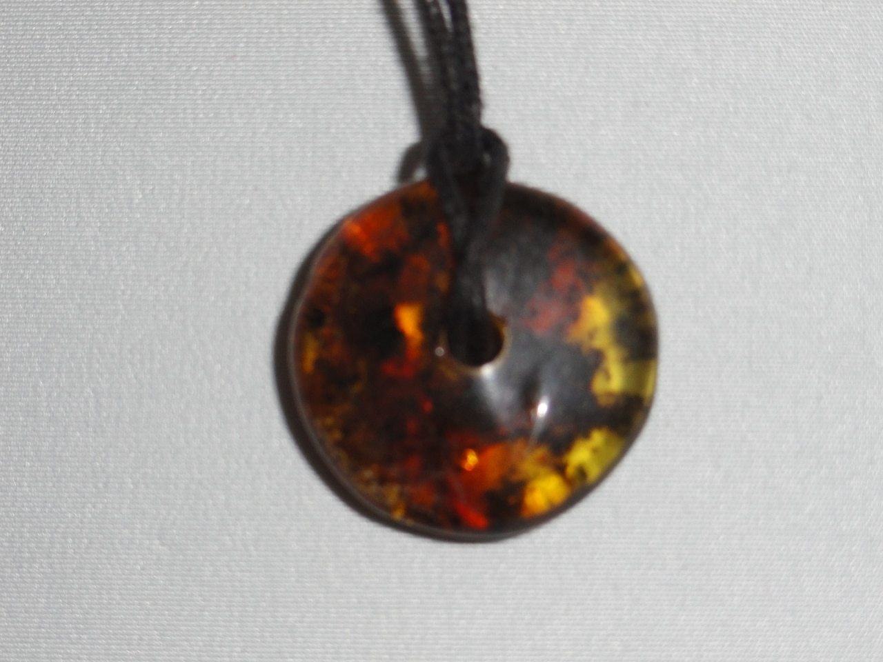  BALTIC AMBER GREEN DONUT  PENDANT~ CALMS NERVES, INCREASES CONFIDENCE & MENTAL CLARITY*
