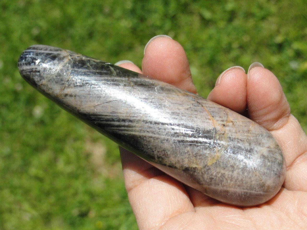  BLACK MOONSTONE WAND~Stone of Protection for Travelers