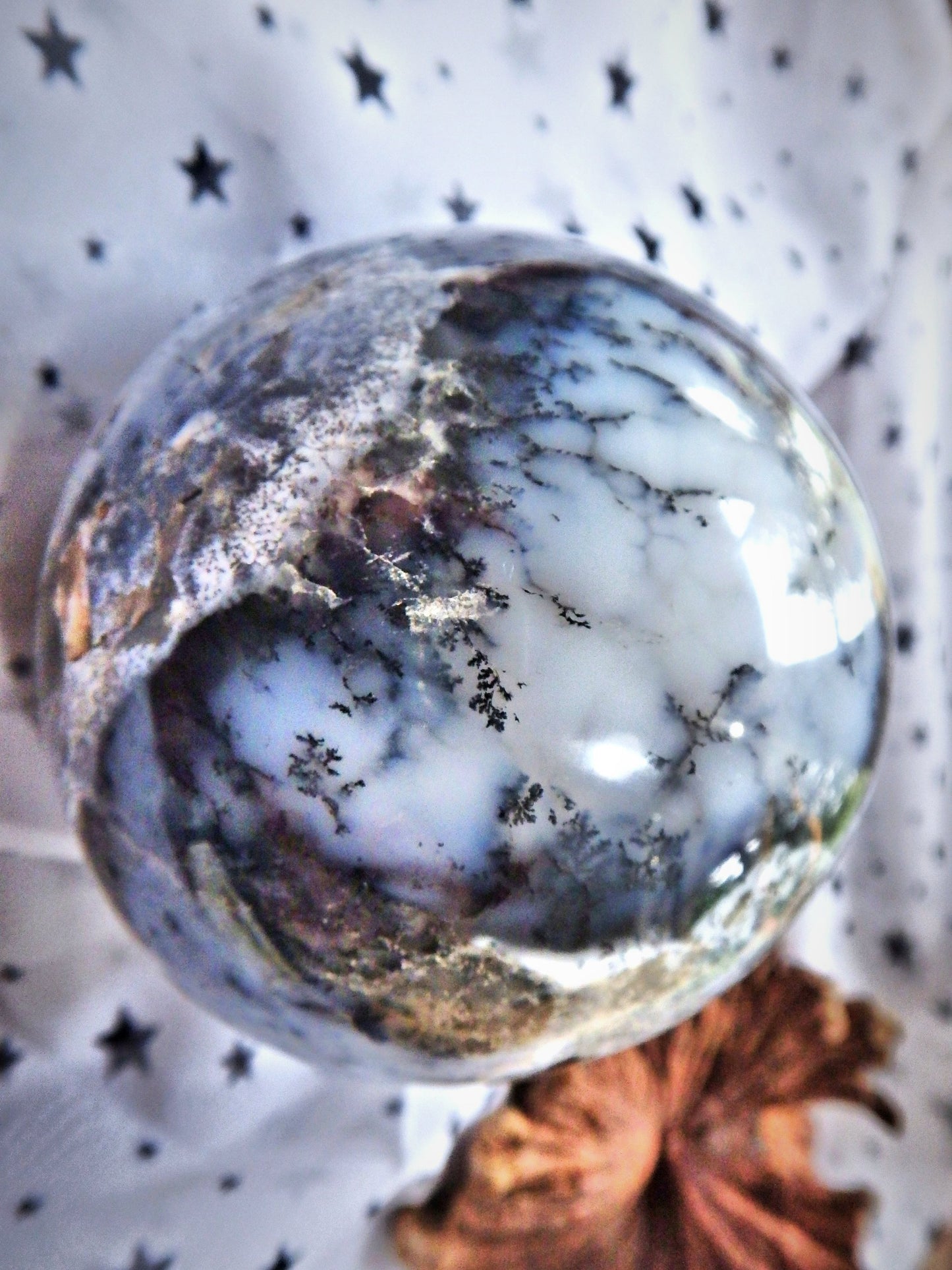 Incredible Creamy White & Black Patterns XL Dendritic Agate Sphere From Turkey - Metiz Tier Price