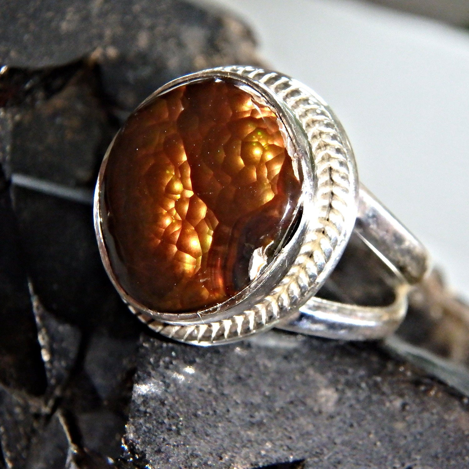  Bubbles of Color Mexican Fire Agate  Gemstone Ring in Sterling Silver (Size 8)