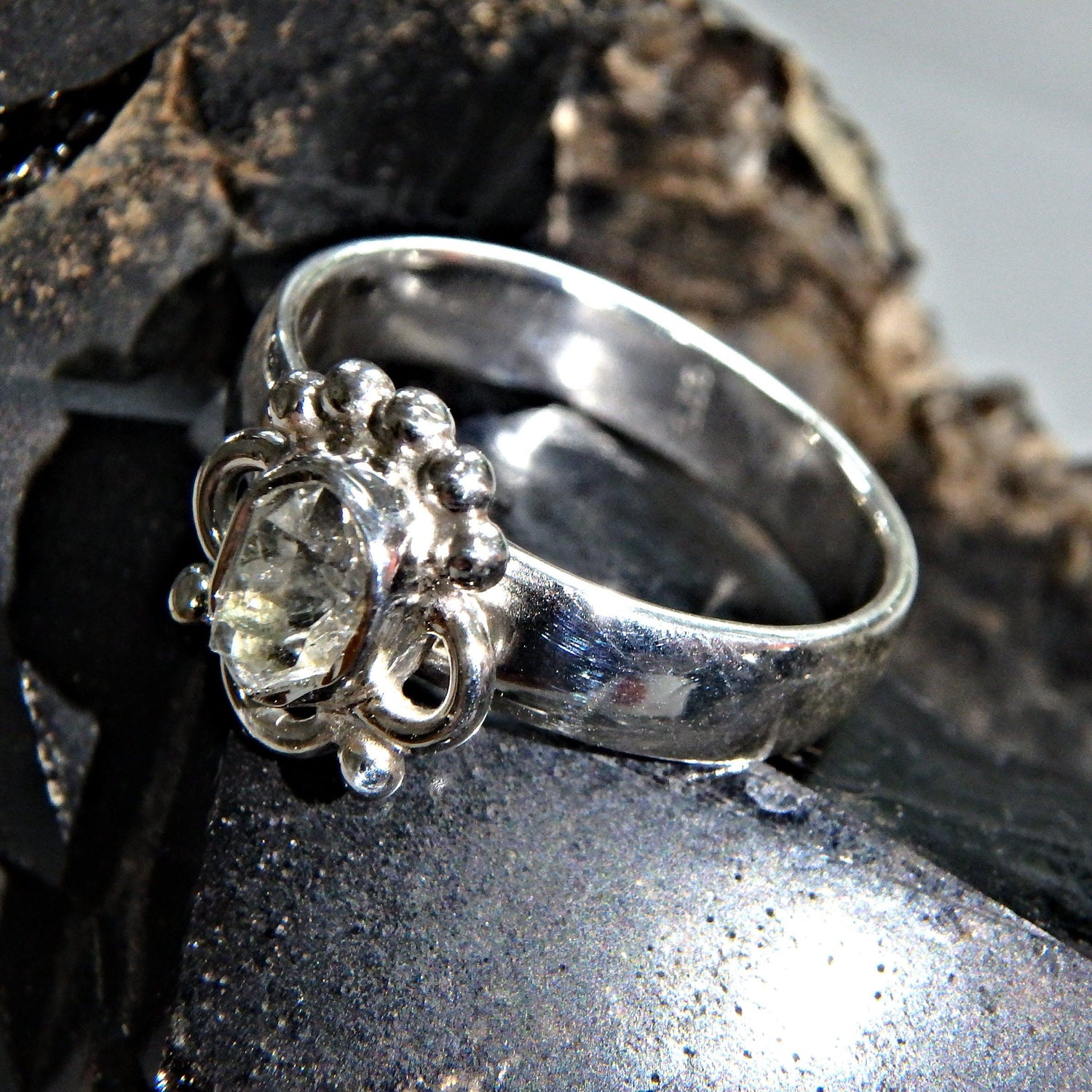  Cute Dainty Herkimer Diamond  Gemstone Ring in Sterling Silver (Size 6)