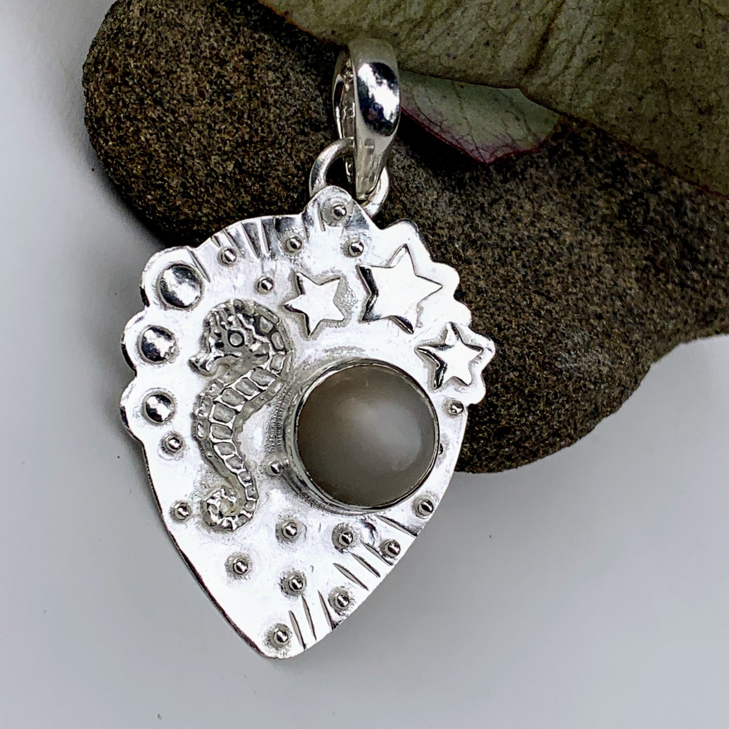  Adorable Seahorse & Stars Pearl Moonstone Gemstone Pendant in Sterling Silver (Includes Silver Chain)