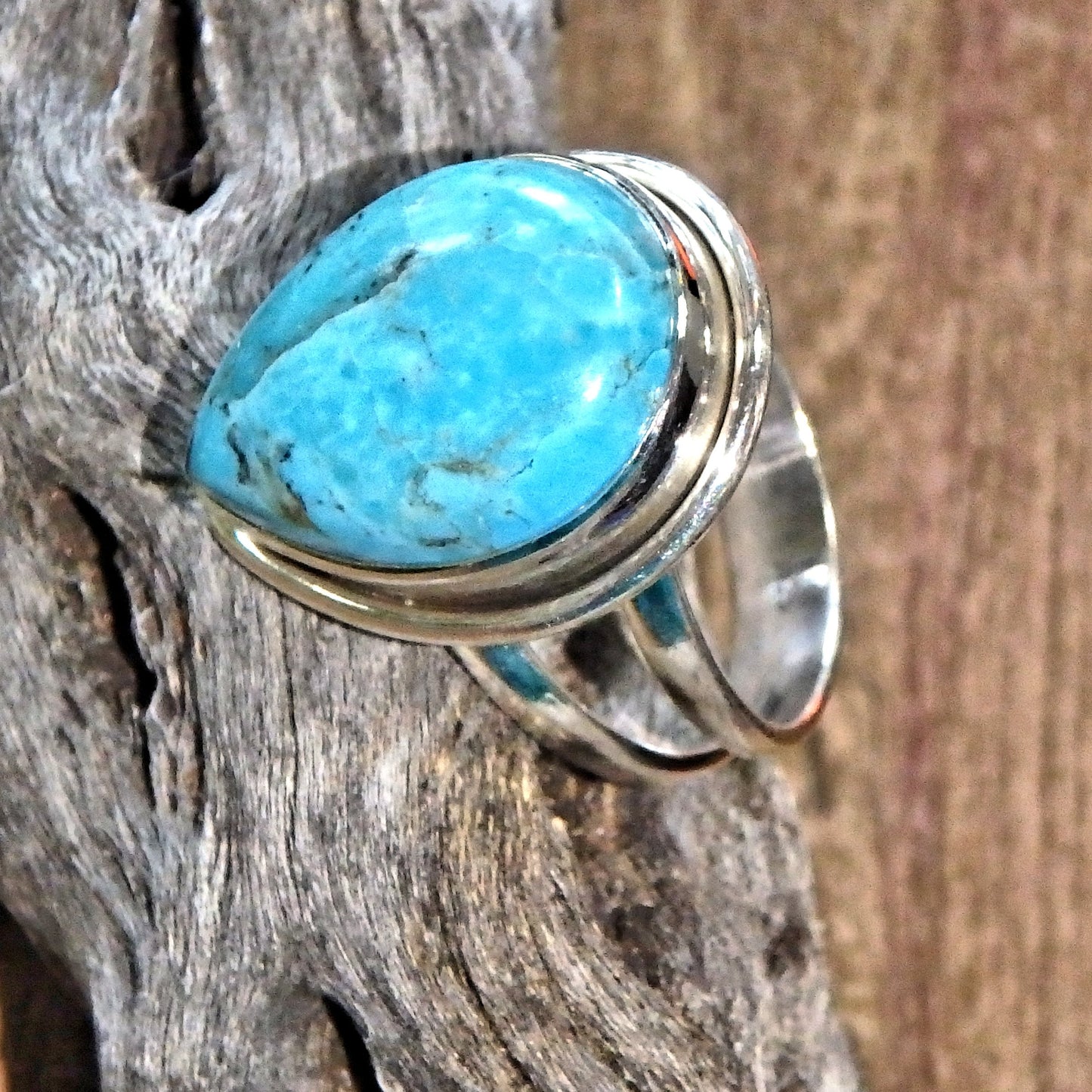 Gorgeous Blue Kingman Turquoise Sterling Silver Ring (Size 8) - Earth Family Crystals