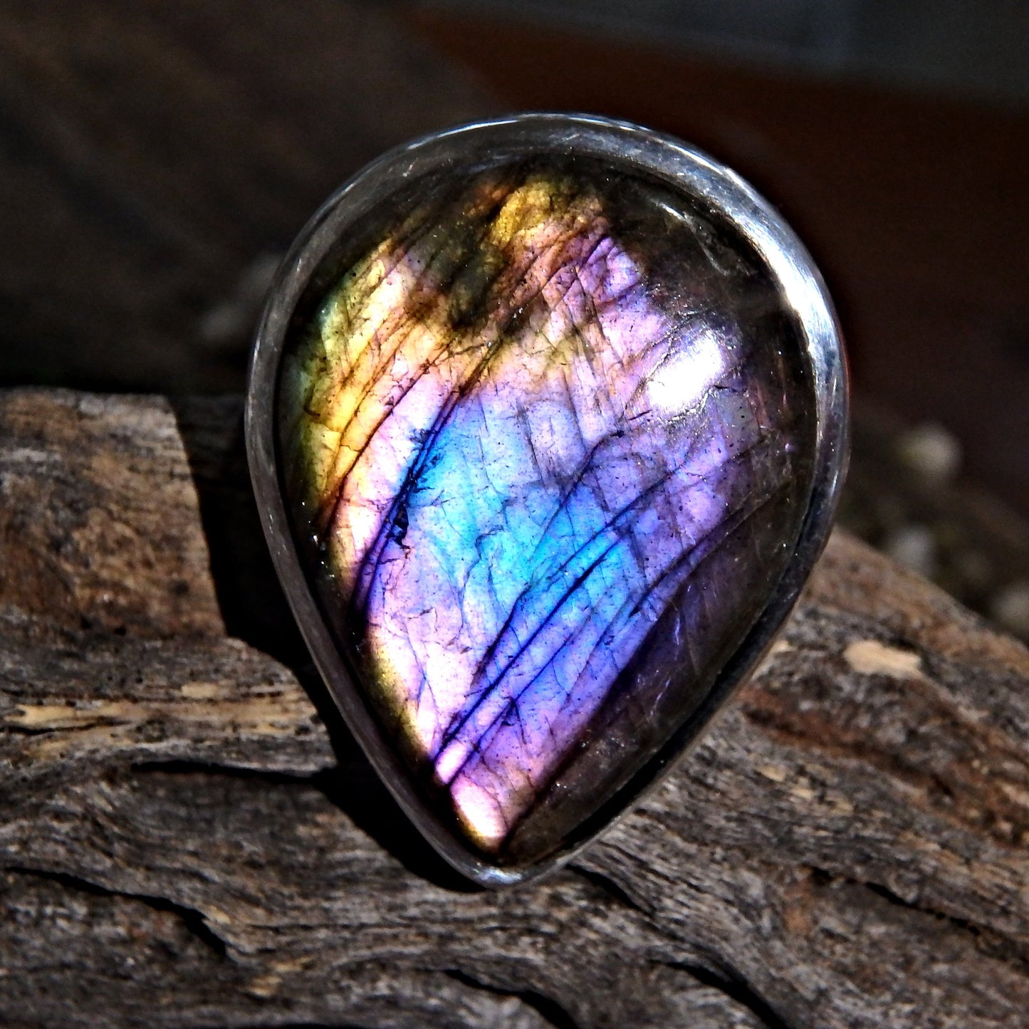 Gorgeous Rare Purple & Pink Flashes Labradorite Ring in Sterling Silver (Size 8.5) - Earth Family Crystals