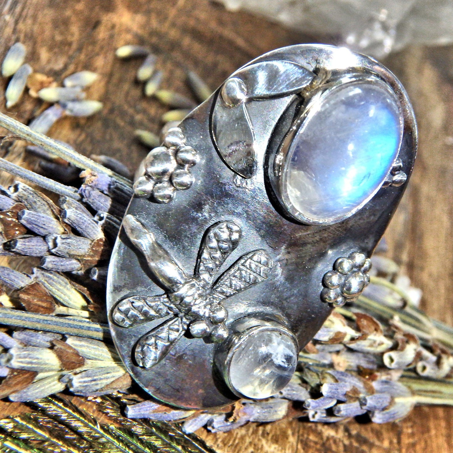  Chunky Dragonfly & Rainbow Moonstone Ring In Sterling Silver (Size 8)