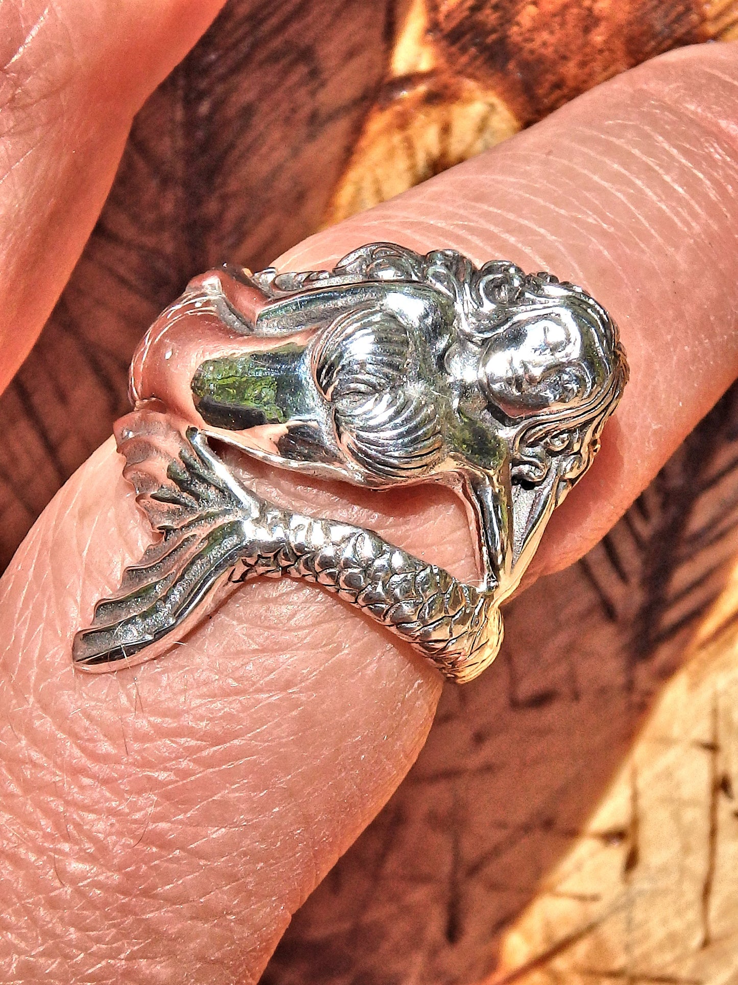 Mystic Mermaid Ring in Sterling Silver  (Size 6.5) - Earth Family Crystals