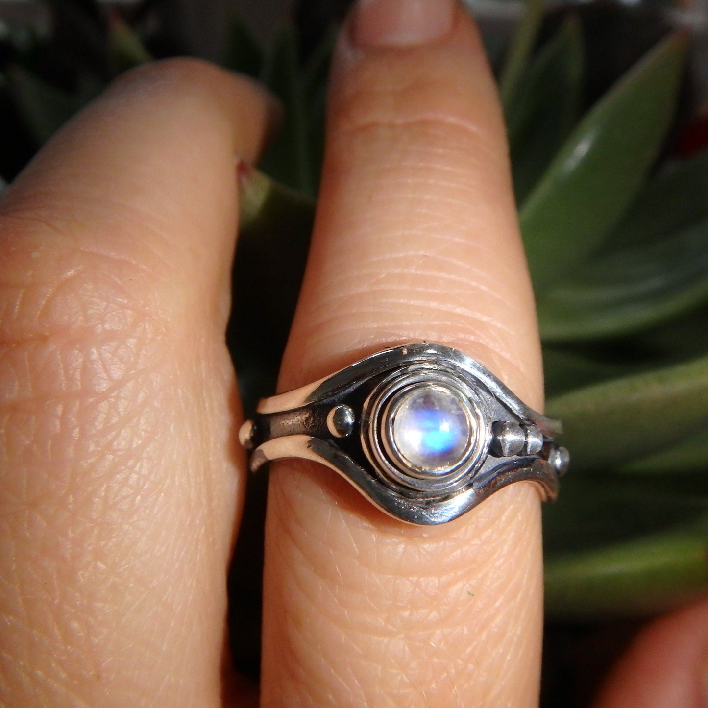  Cute Design Dainty Rainbow Moonstone Ring in Sterling Silver (Size 9)