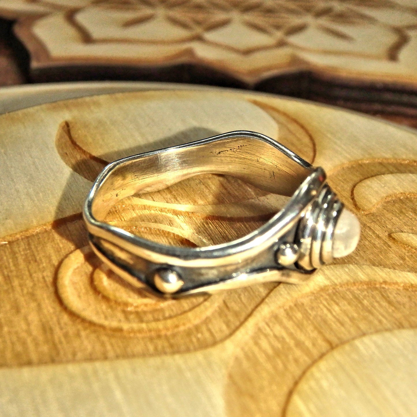  Cute Design Dainty Rainbow Moonstone Ring in Sterling Silver (Size 9)