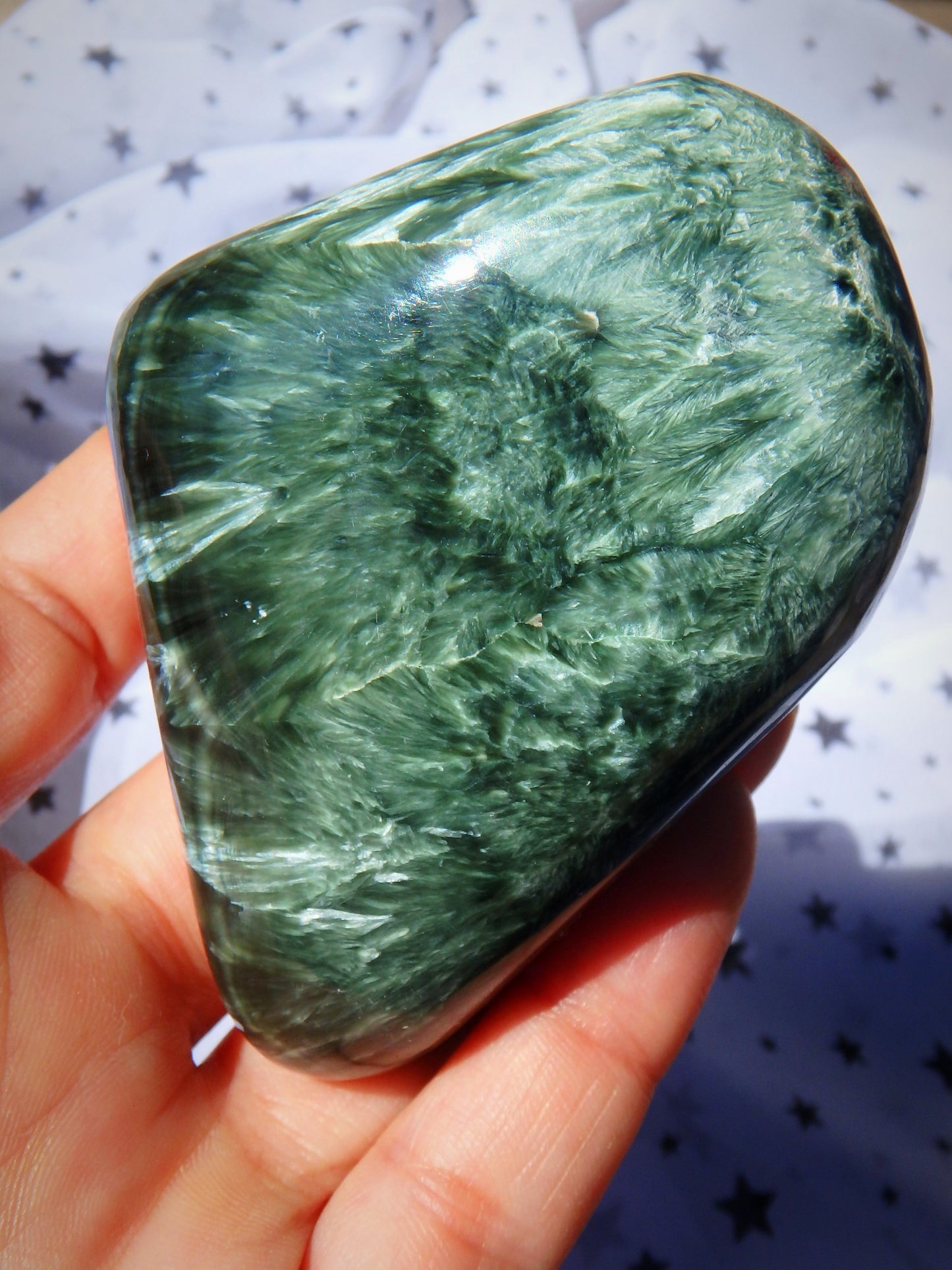 Gorgeous Deep Green Angel Wings & Flower Patterns Seraphinite Specimen - Earth Family Crystals