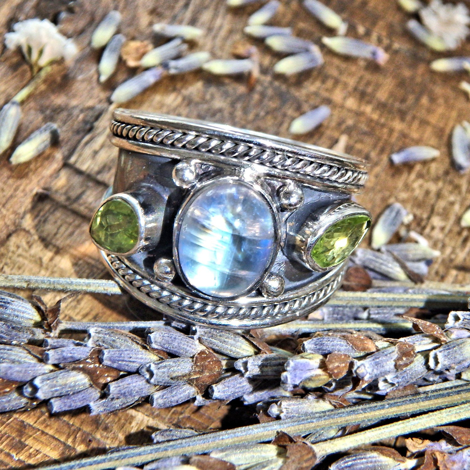  Dazzling Faceted Peridot & Glowing Rainbow Moonstone Sterling Silver Ring (Size 9)