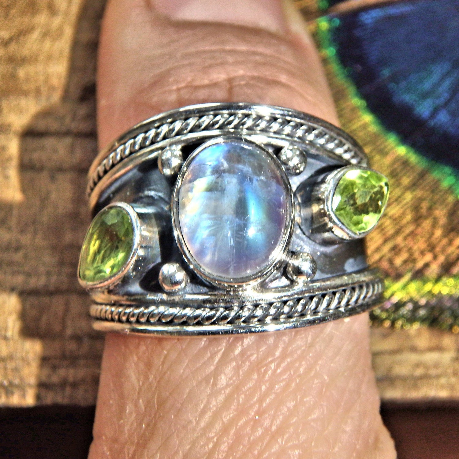  Dazzling Faceted Peridot & Glowing Rainbow Moonstone Sterling Silver Ring (Size 9)