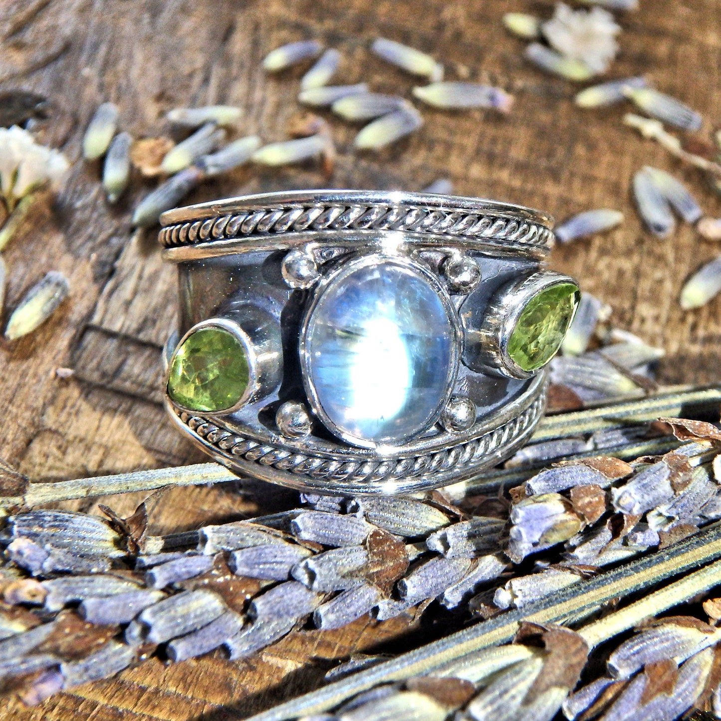  Dazzling Faceted Peridot & Glowing Rainbow Moonstone Sterling Silver Ring (Size 9)