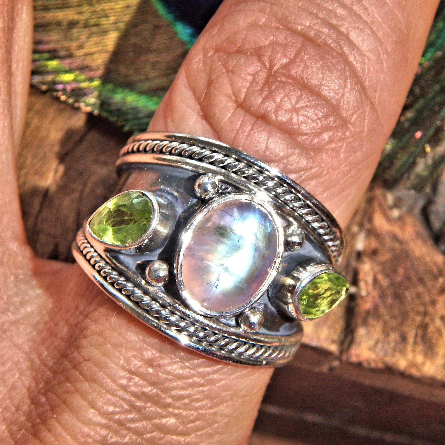  Dazzling Faceted Peridot & Glowing Rainbow Moonstone Sterling Silver Ring (Size 9)