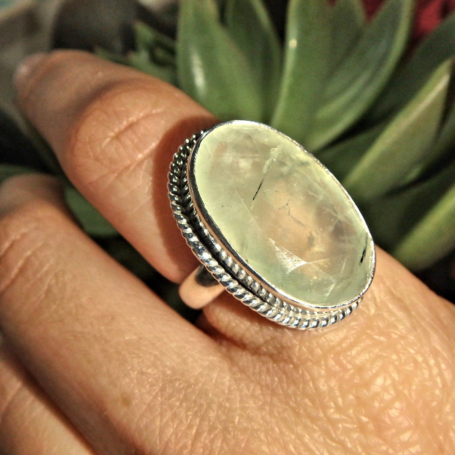  Chunky Faceted Mint Green Prehnite & Epidote Threads Sterling Silver Ring (Size 9.5)