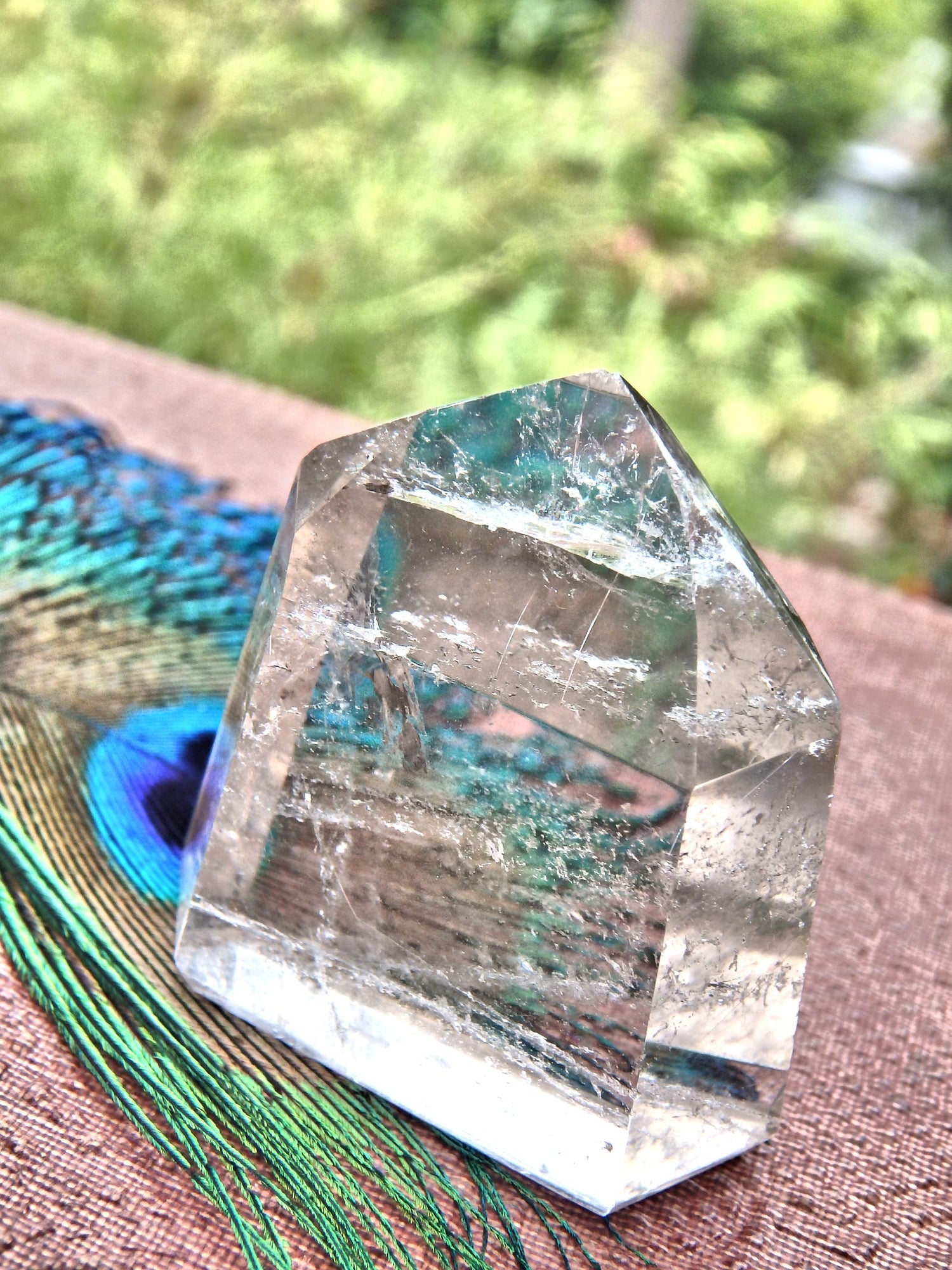 Quartz Standing Tower With a Few Rutile Threads - Metiz Tier Price