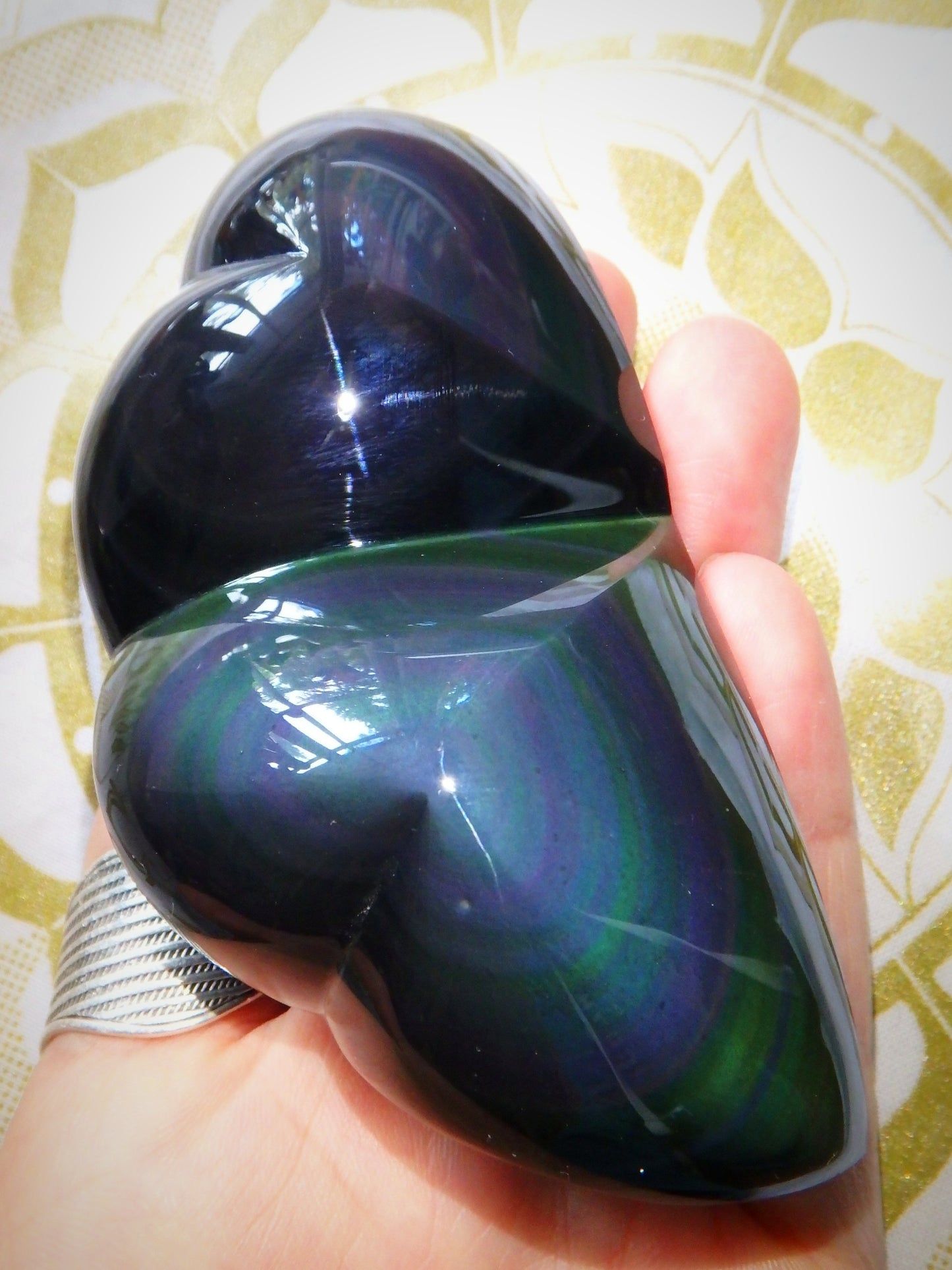 Incredible Mysterious Flashes Double Love Heart Rainbow Obsdian Display Specimen - Metiz Tier Price