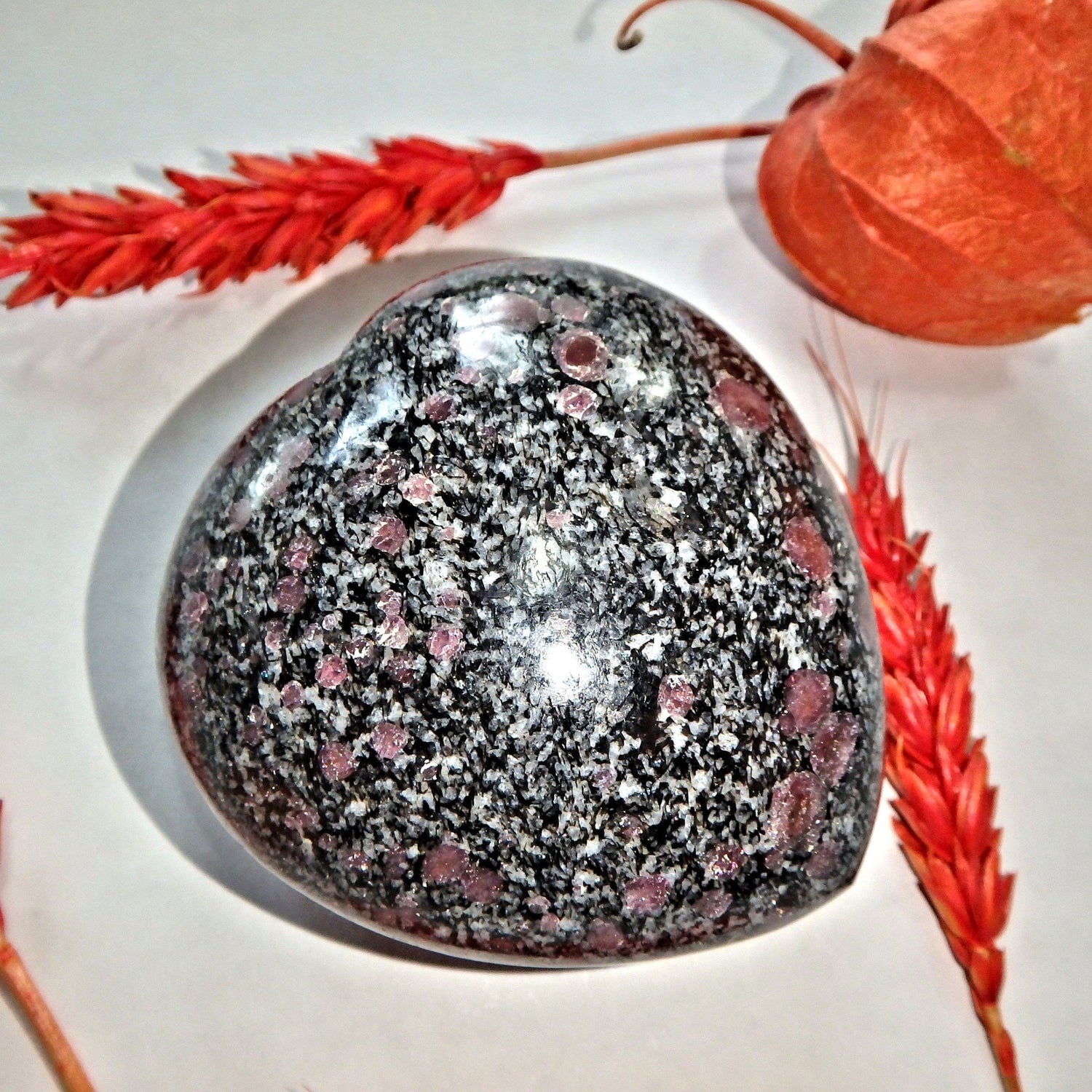  Cranberry Red Spinel Inclusions in Fuchsite Heart Carving 2