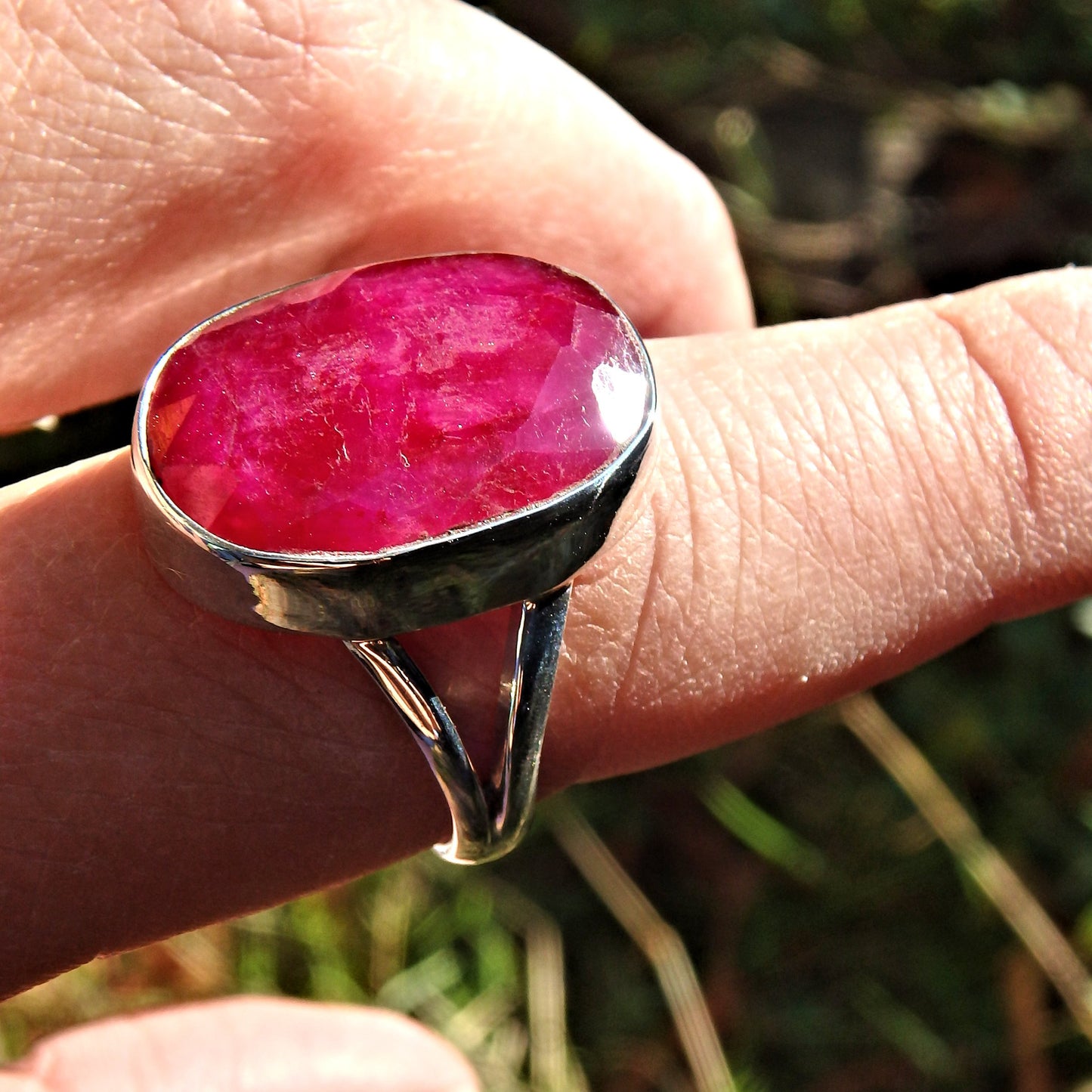 Lush Ruby Faceted Ring in Sterling Silver (Size 9) - Earth Family Crystals