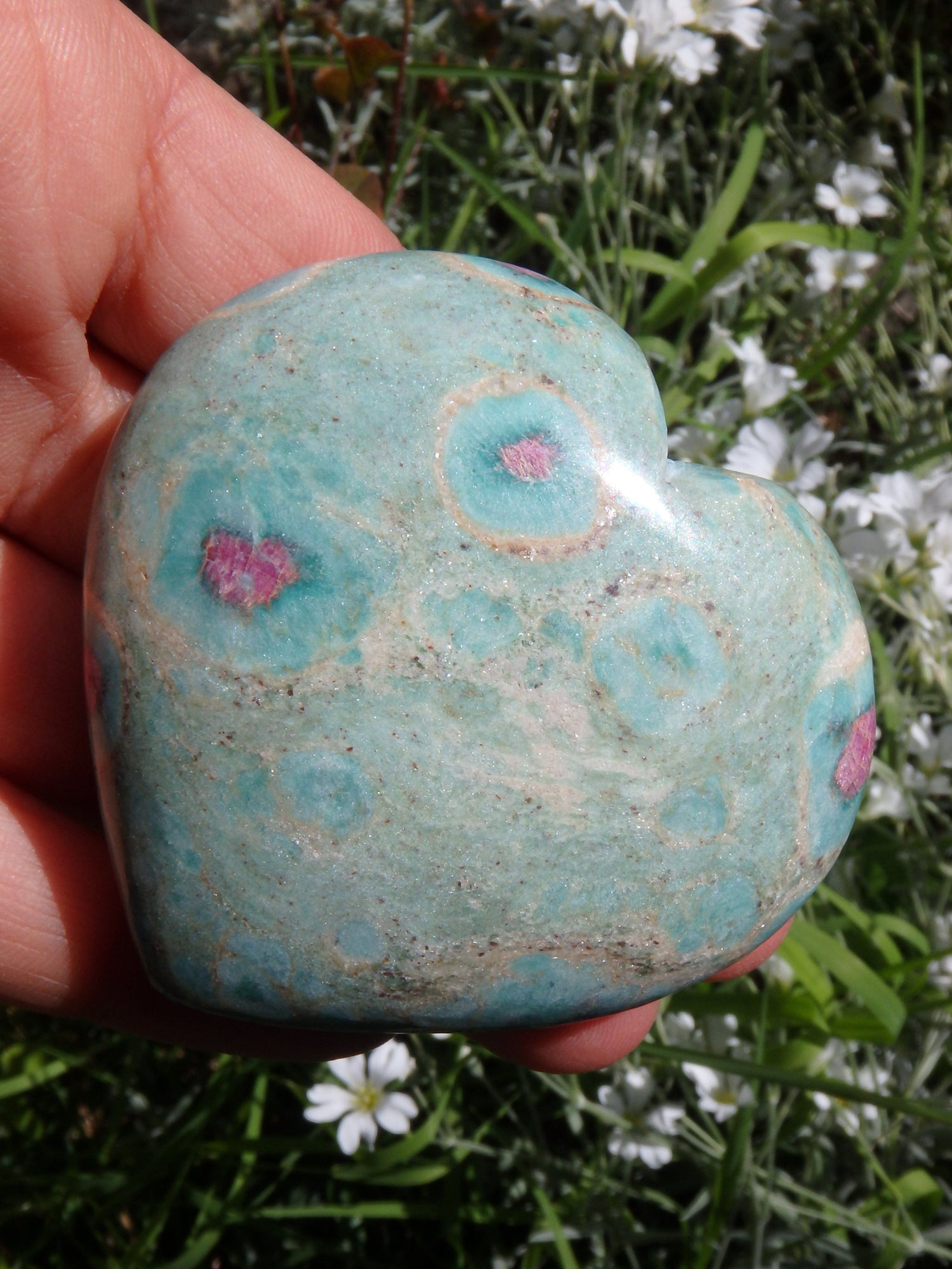  Beautiful Mint Green & Deep Lipstick Pink Ruby Fuschite Heart Carving 3