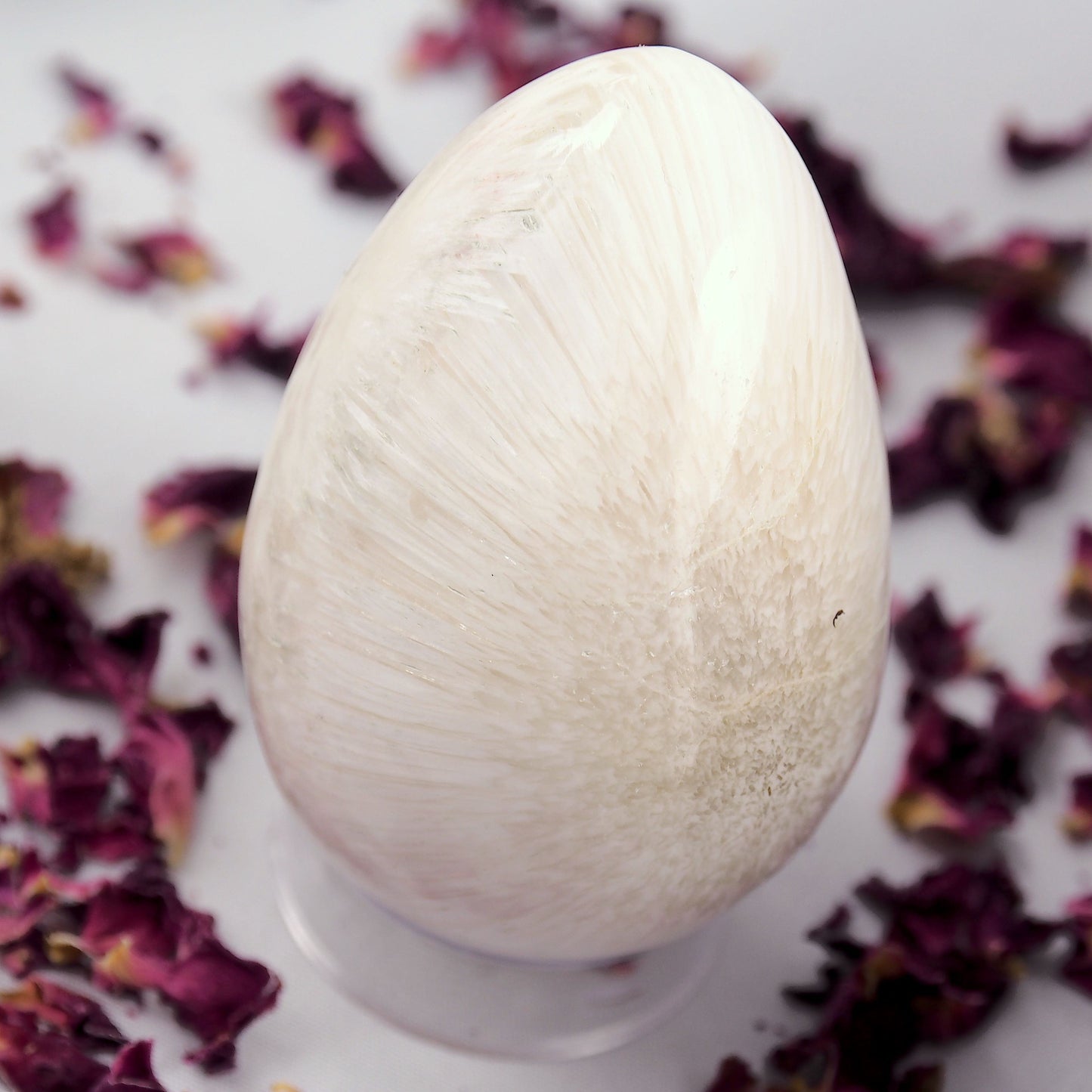  Bursting Flower Sheen Scolecite Egg Carving