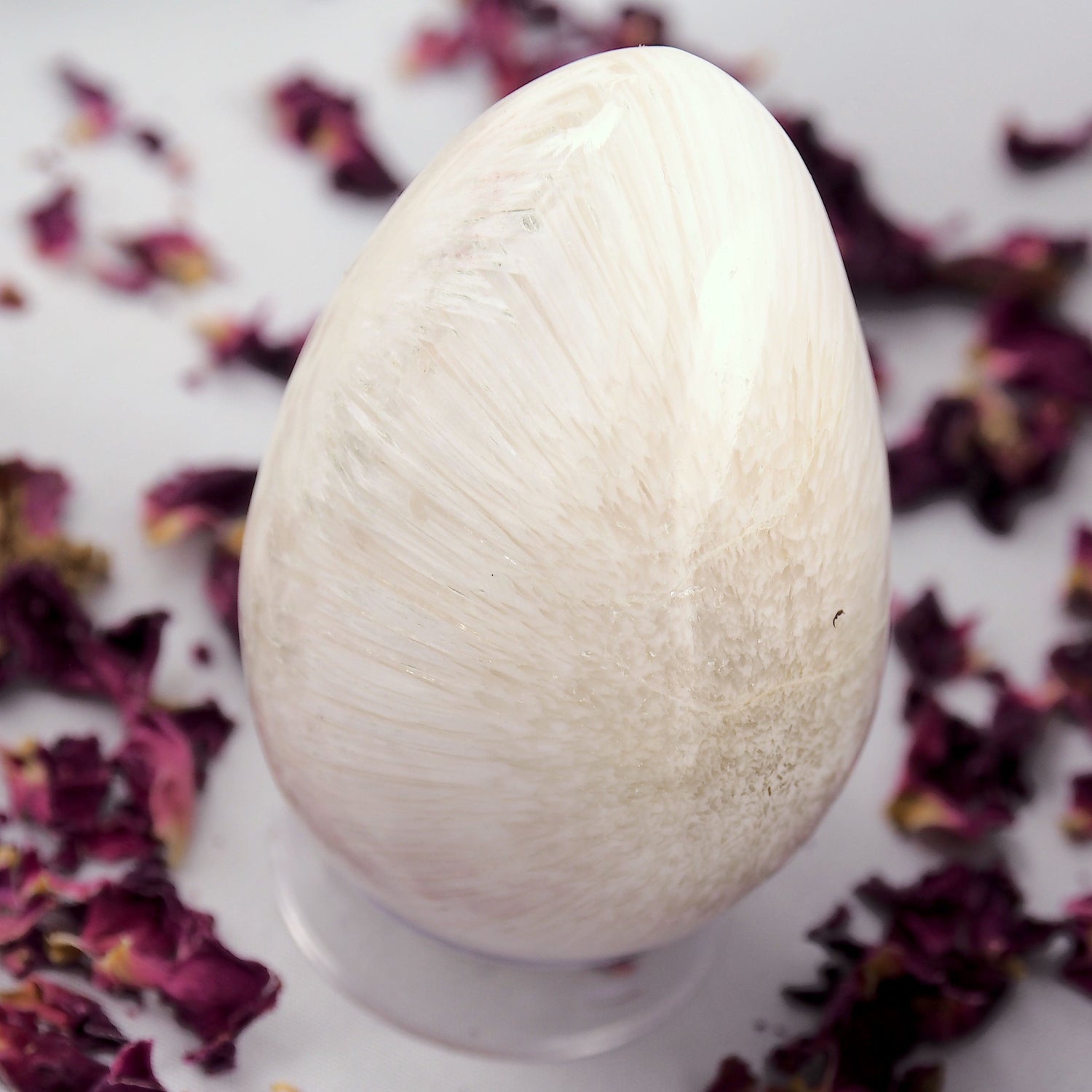  Bursting Flower Sheen Scolecite Egg Carving