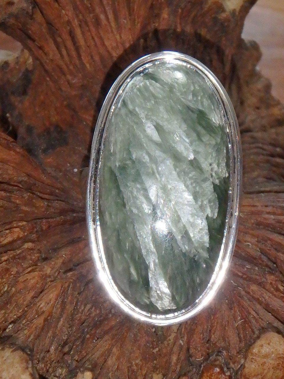  Angelic Silver Angel Wings Seraphinite Chunk Ring in Sterling Silver (Size 9)