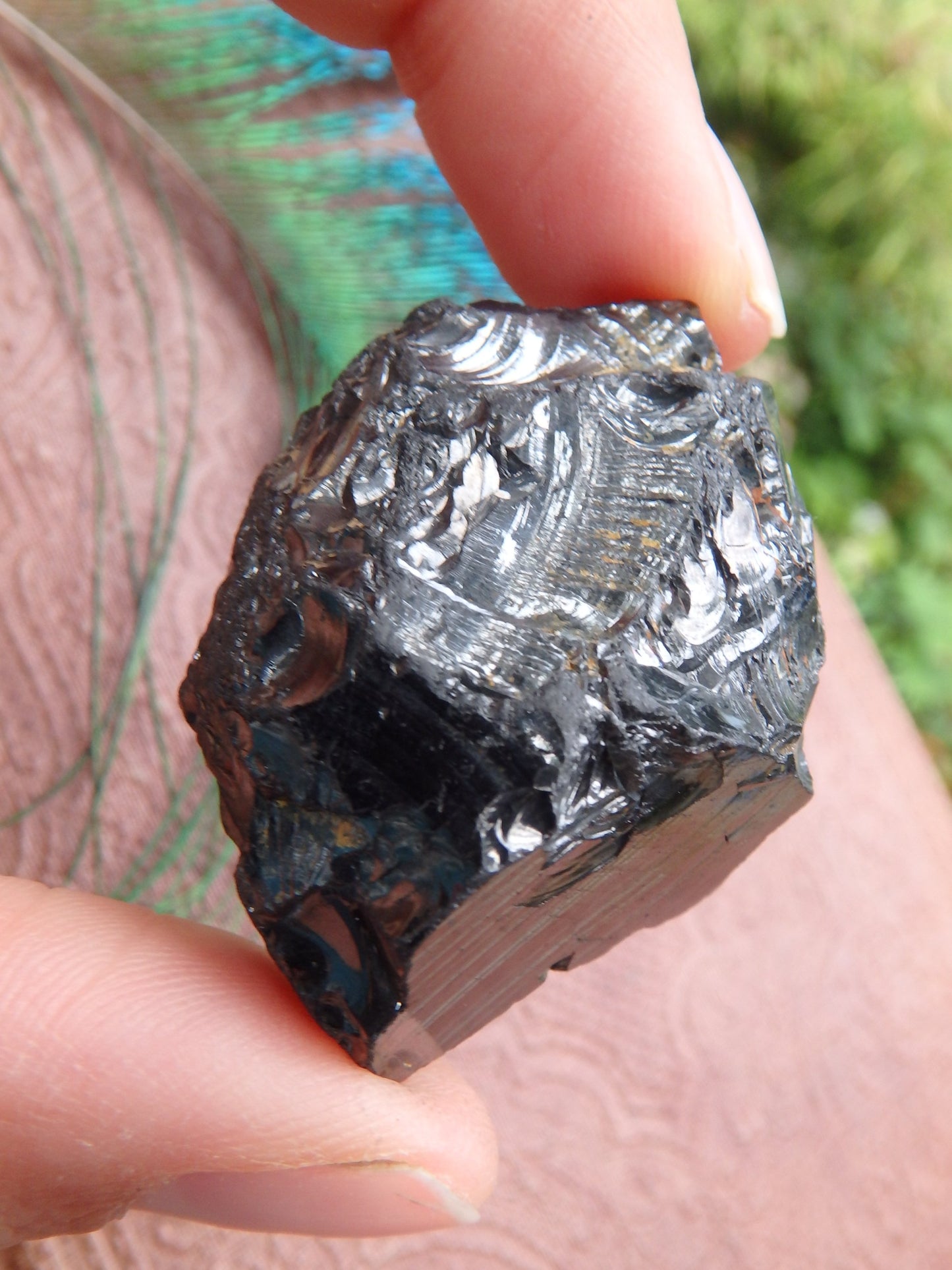 Shiny Noble Elite Shungite Pocket Specimen From Russia 1 - Metiz Tier Price