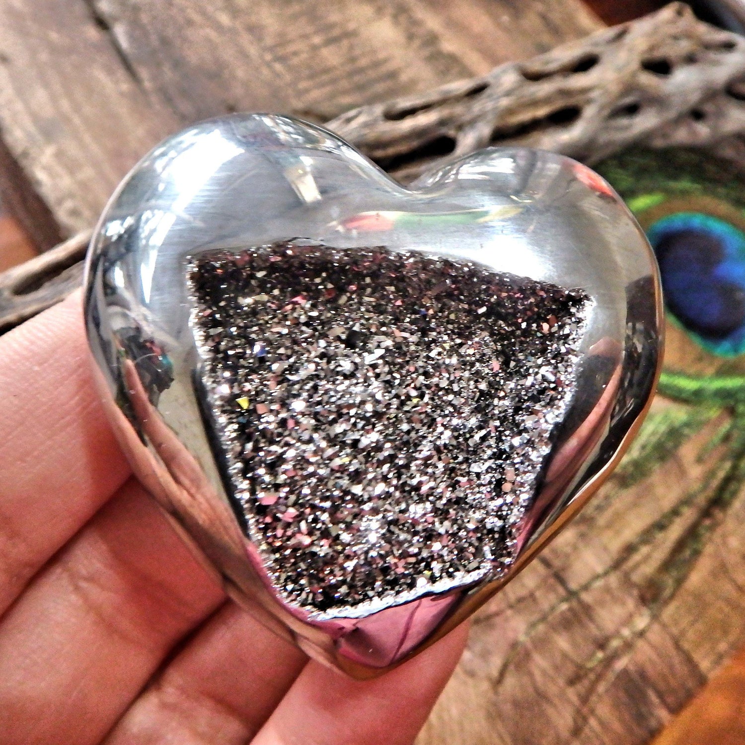  Brilliant Druzy Sparkle Silver Aura Quartz & Agate Geode Heart Carving