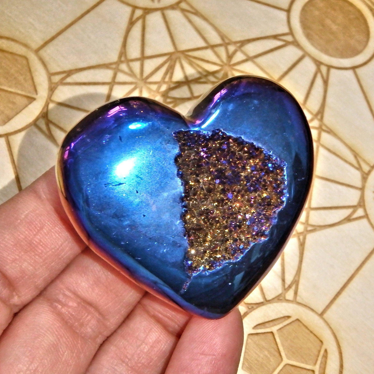  2 Sided Beauty~Cobalt Blue Geode Titanium Druzy & Agate Heart Carving