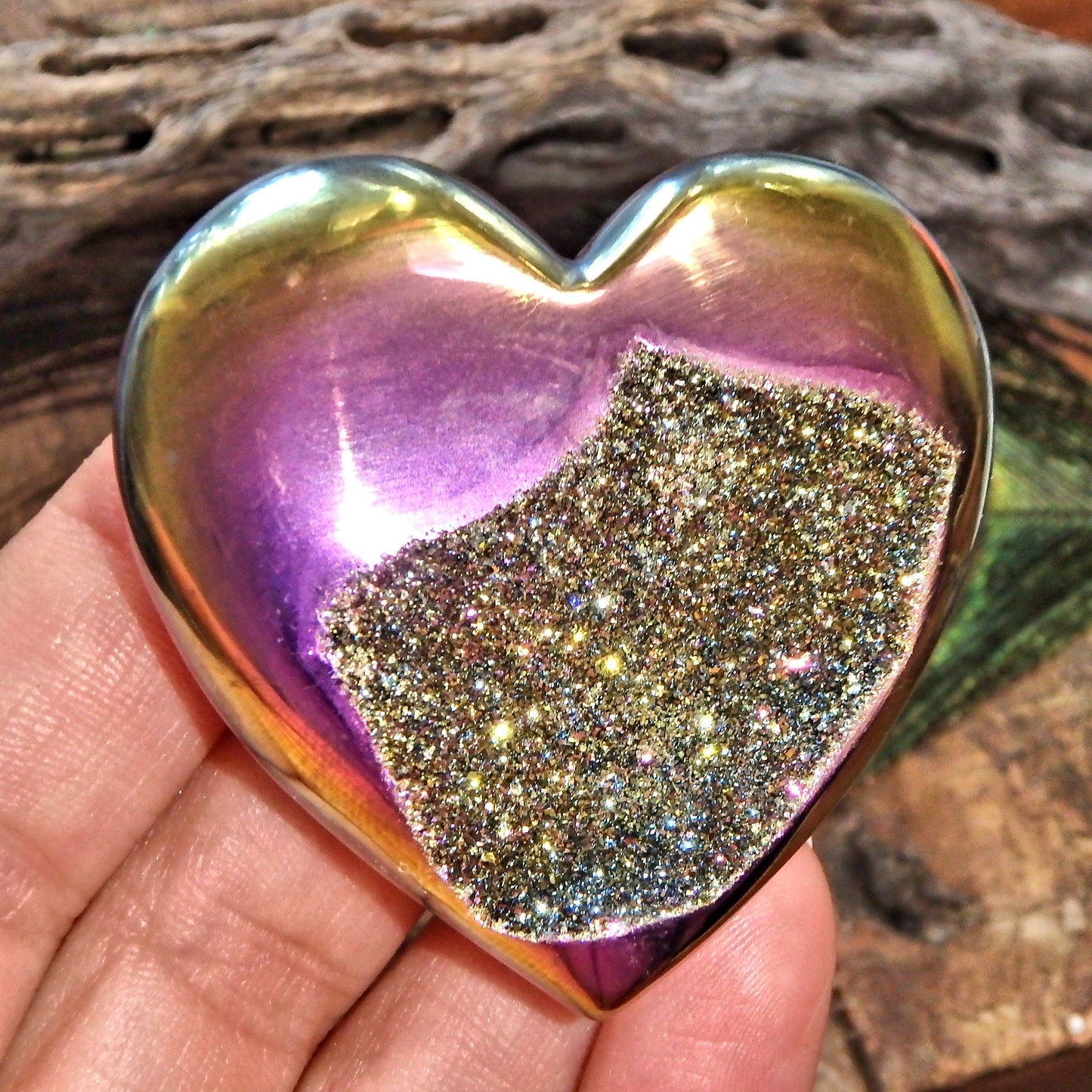  Brilliant Druzy Sparkle Rainbow Titanium Quartz & Agate Geode Heart Carving