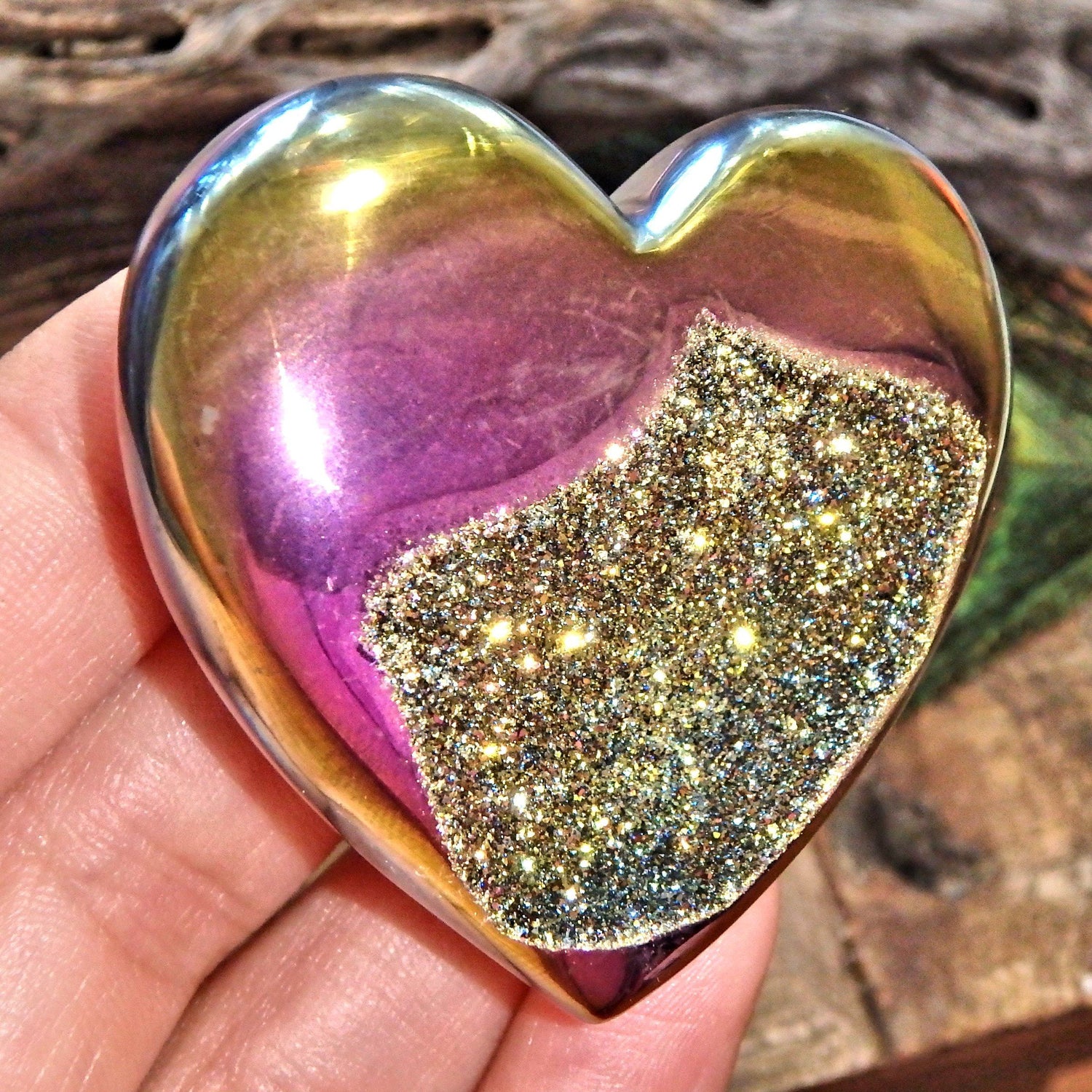  Brilliant Druzy Sparkle Rainbow Titanium Quartz & Agate Geode Heart Carving