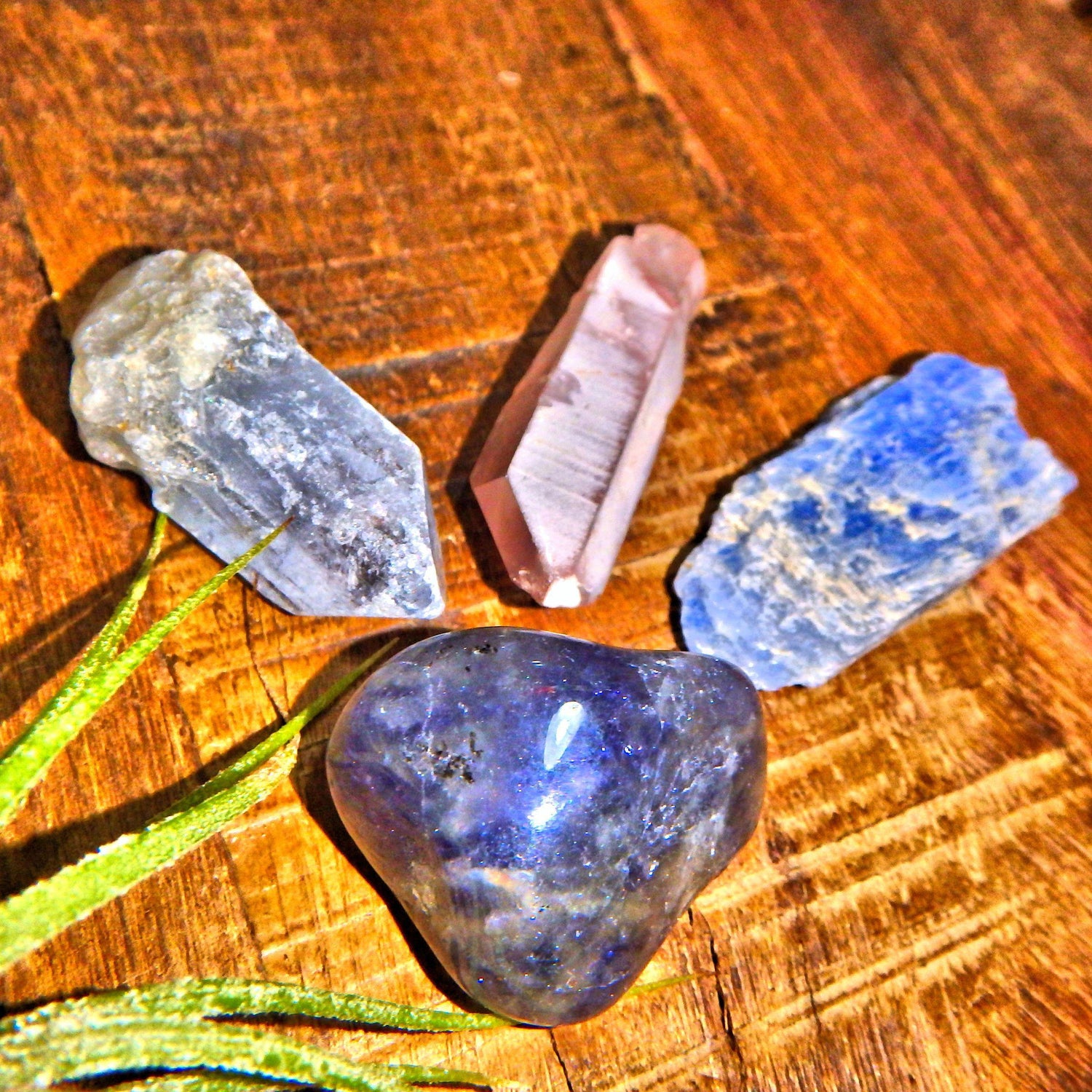  Anxiety Relief Crystal Kit (Includes Iolite, Celestite, Blue Kyanite, Lithium Quartz)