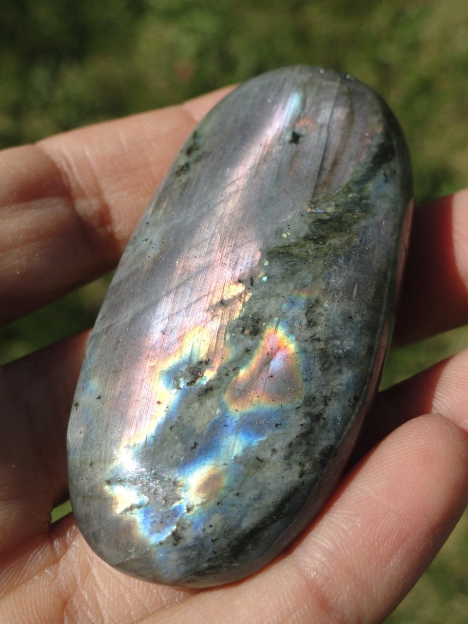 Multi Flash LABRADORITE PALM STONE* - Earth Family Crystals