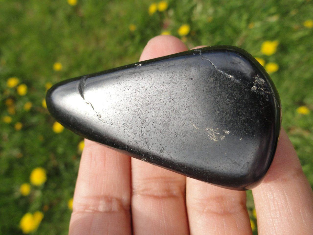  Black SHUNGITE PALM STONE*