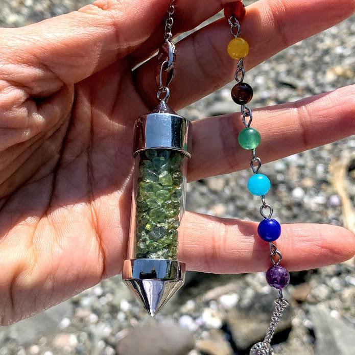  3 in 1 Peridot Crystal Chips Point Pendulum With Detachable Chakra Bead Chain (Use as a  Pendant, Bracelet & Pendulum)